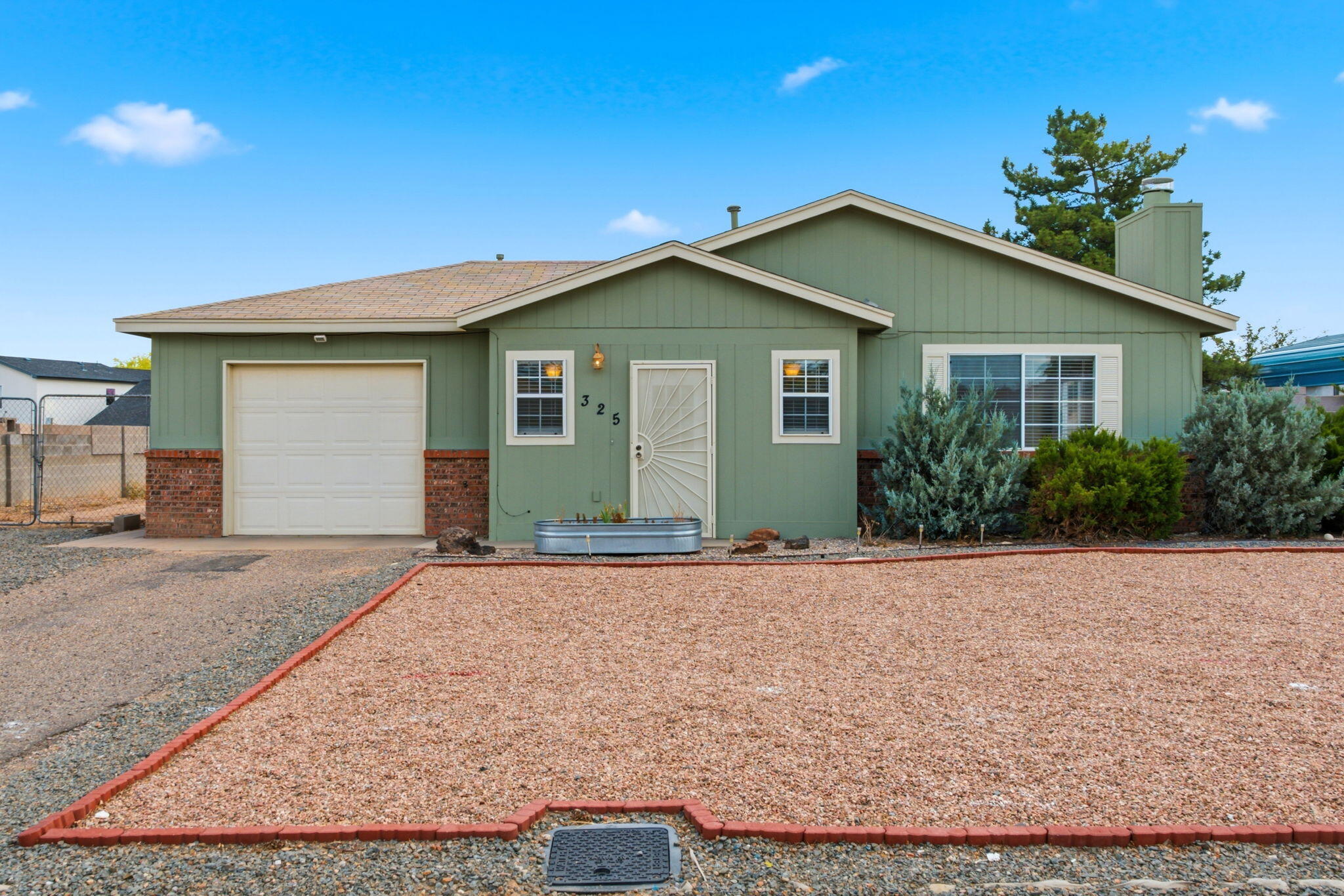 2nd image of 325 Timor Rd Se, Rio Rancho, NM 87124 | MLS# 1108540
