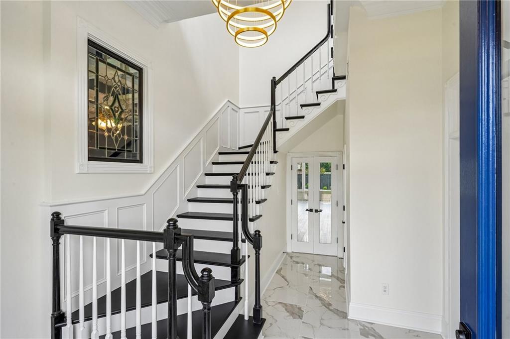 5th image of 9 Woodlake Blvd, Kenner, LA 70065 | MLS# 2570410