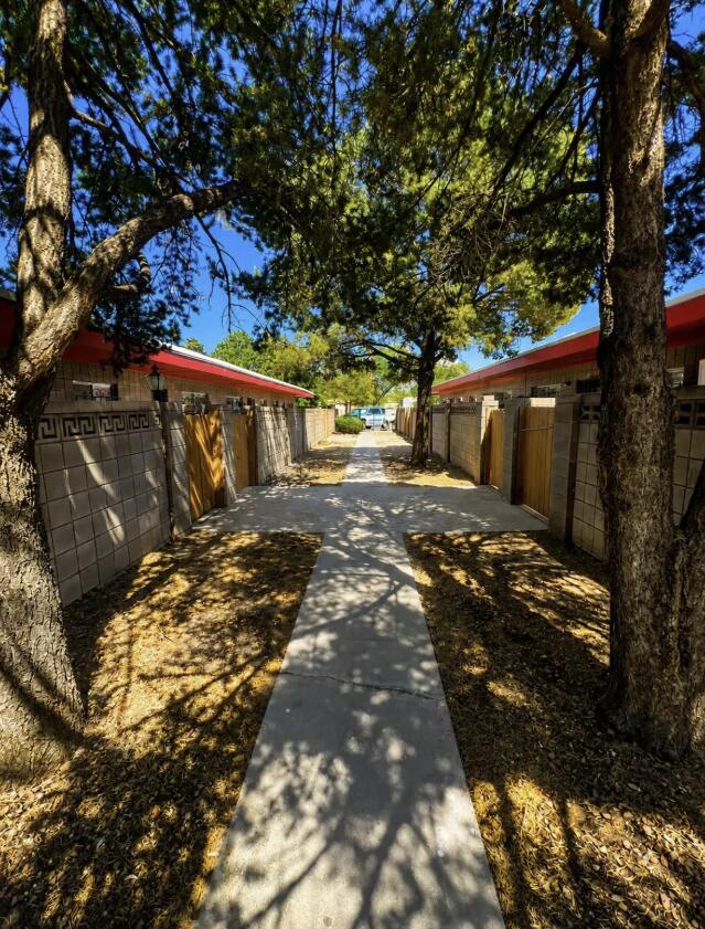 1st image of 631 & 633 Mesilla St Se, Albuquerque, NM 87108 | MLS# 1108552