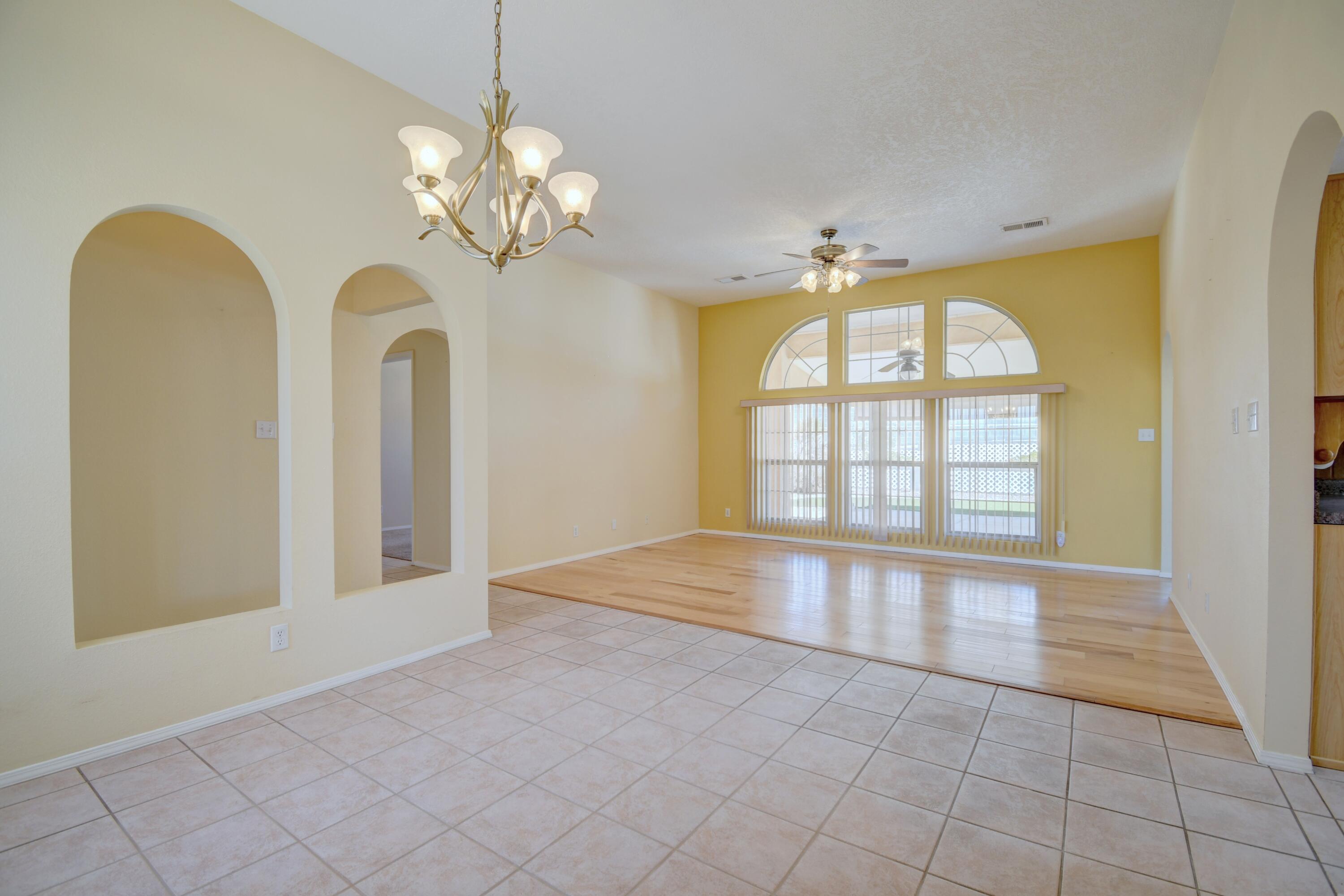 5th image of 4921 Hayworth Hills Dr Ne, Rio Rancho, NM 87144 | MLS# 1108628