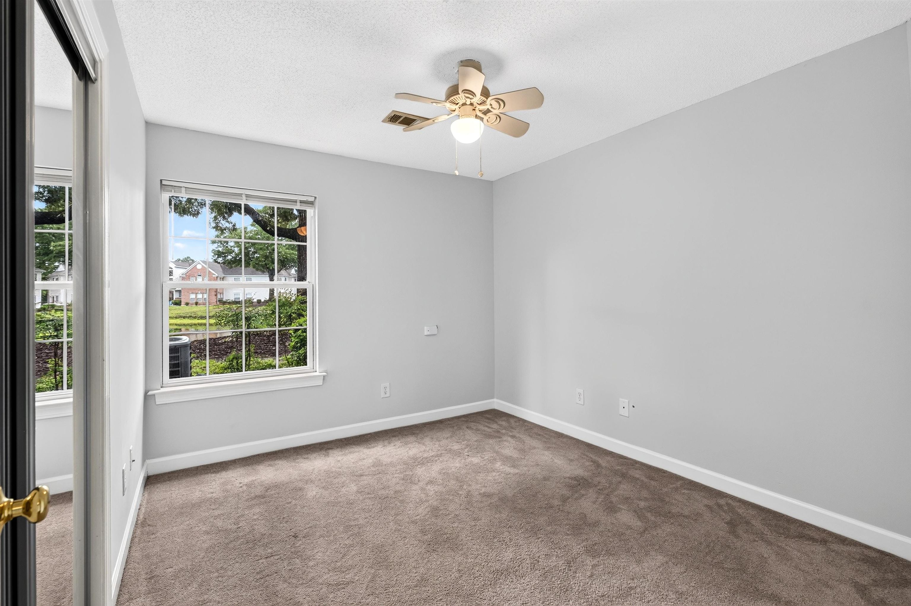 4391 Daphne Ln. 
