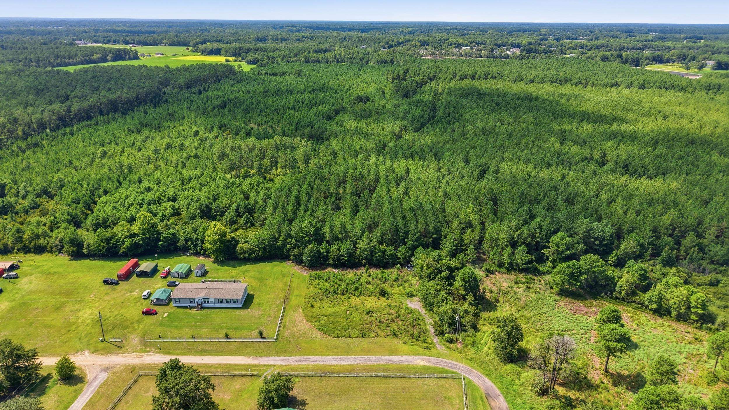 3rd image of 1304 Meadowlark Circle, Conway, SC 29527 | MLS# 2619440