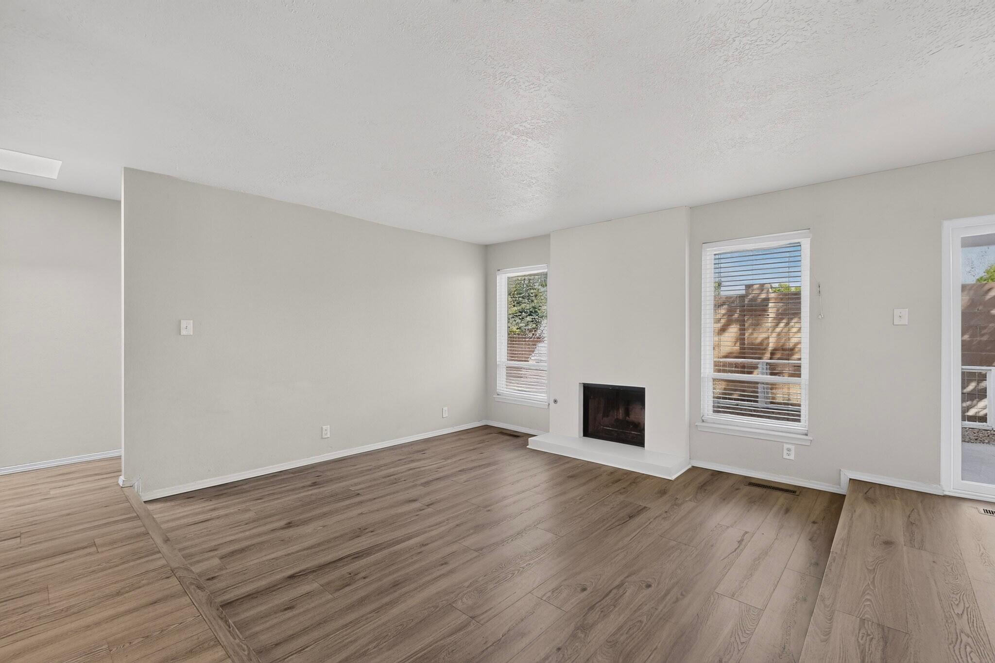 3rd image of 5352 Thomas Pl Ne, Albuquerque, NM 87111 | MLS# 1108668