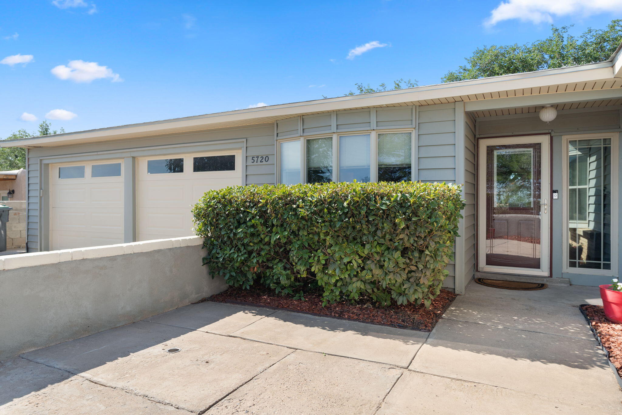 3rd image of 5720 Avenida La Mirada Pl Nw, Albuquerque, NM 87114 | MLS# 1108670