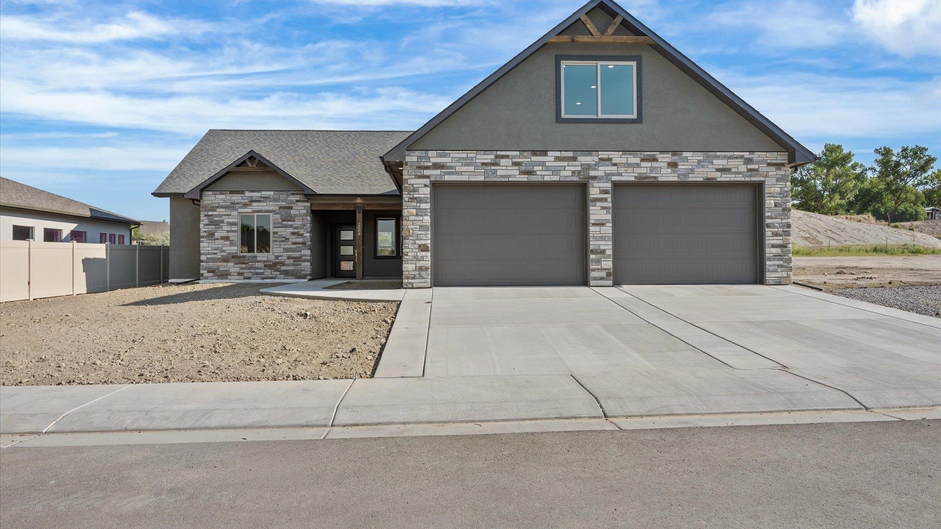 2508 Glory Lane