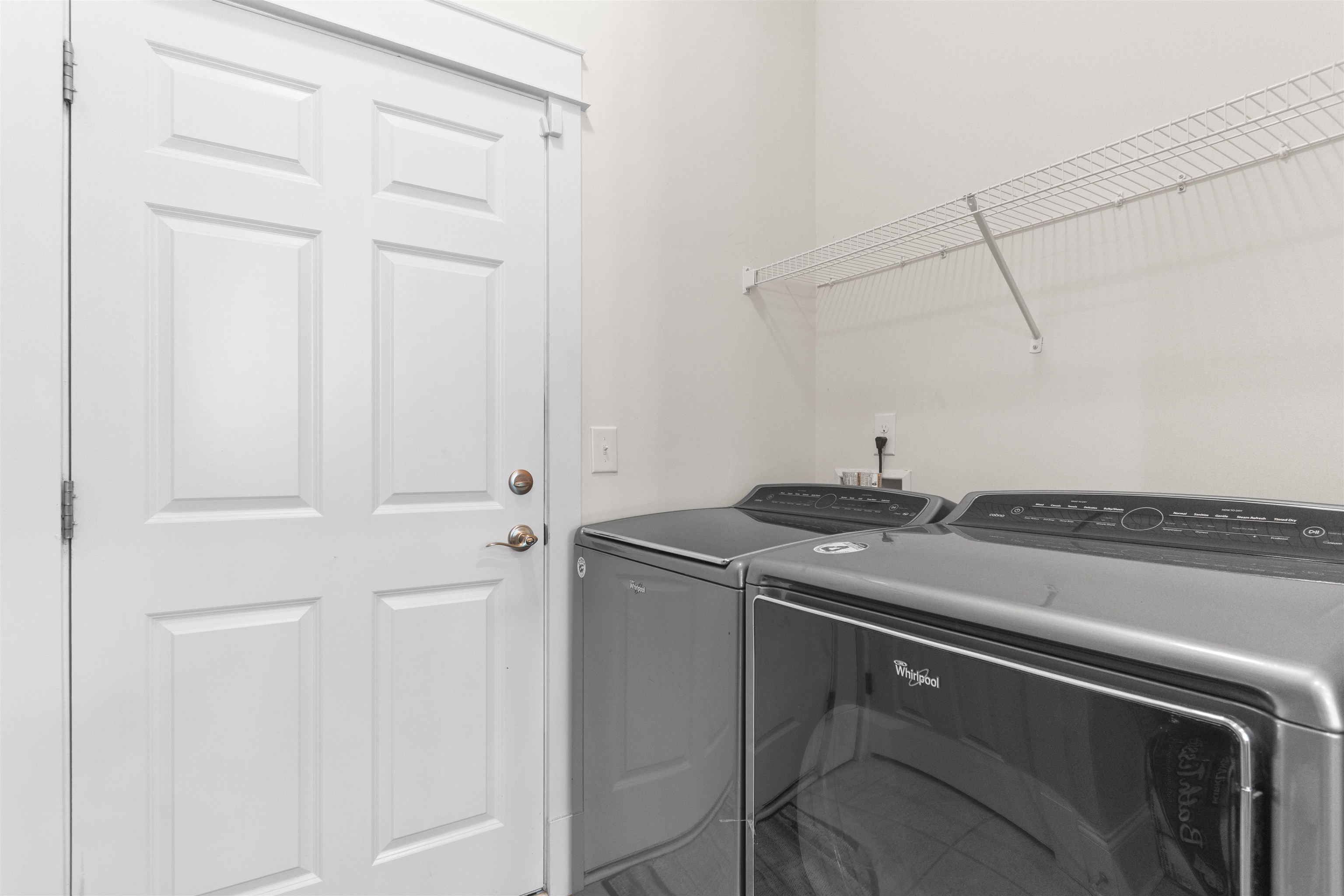 2619505 | Photo 25