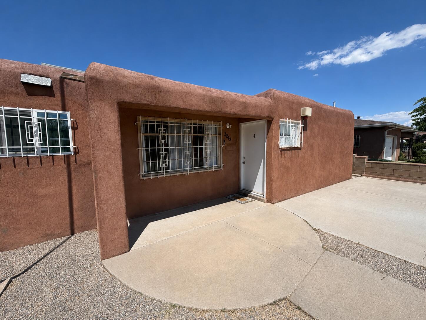 3213 Ortiz Drive NE 