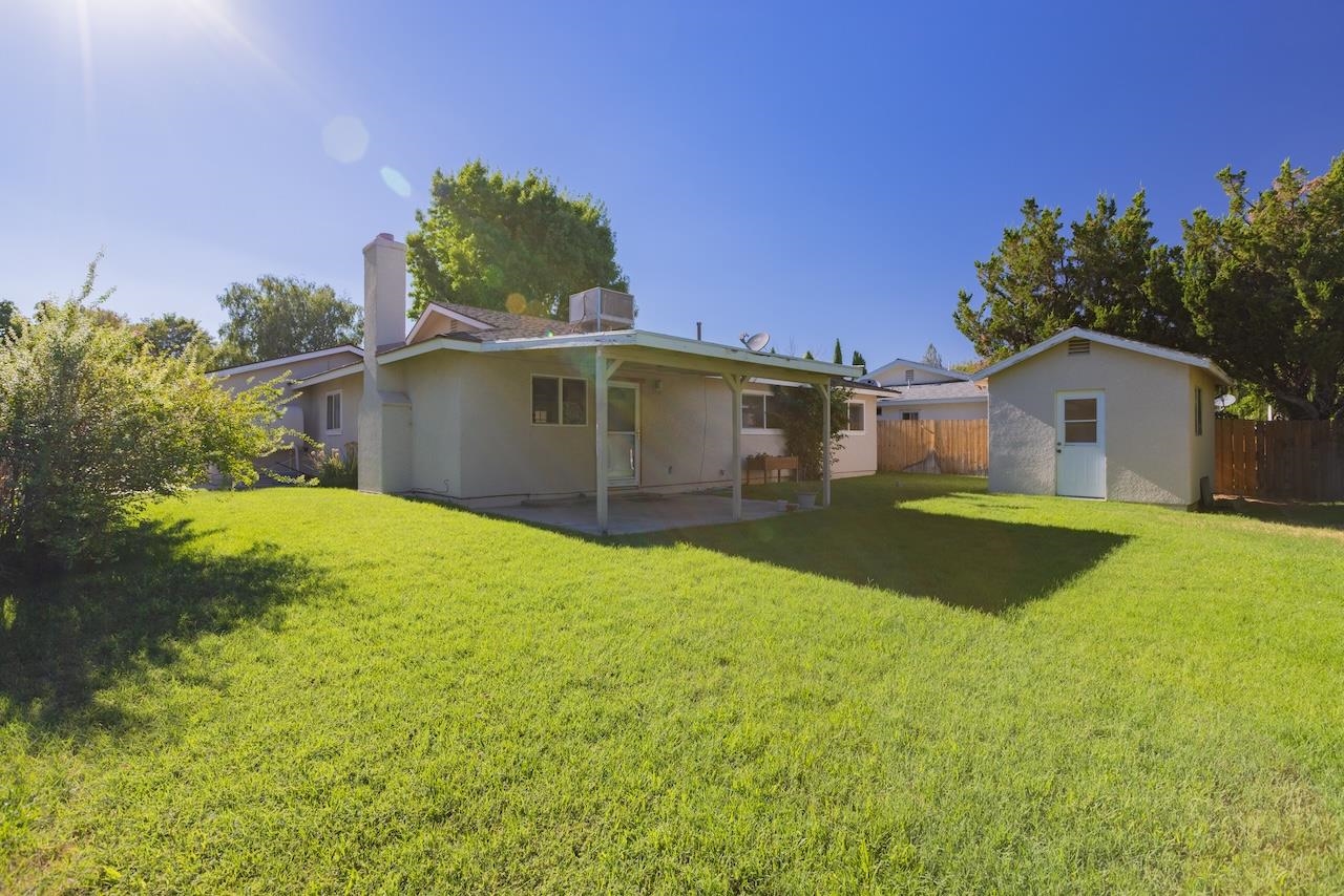 Property Photo 33
