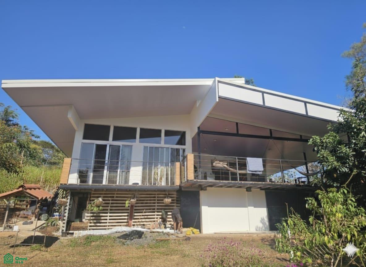 3 bed Single Family Homes For Sale in Puntarenas, Puntarenas - 1
