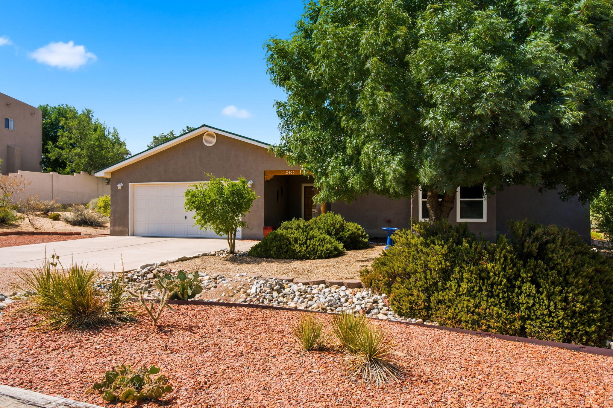 2405 Flagstone Road NE 