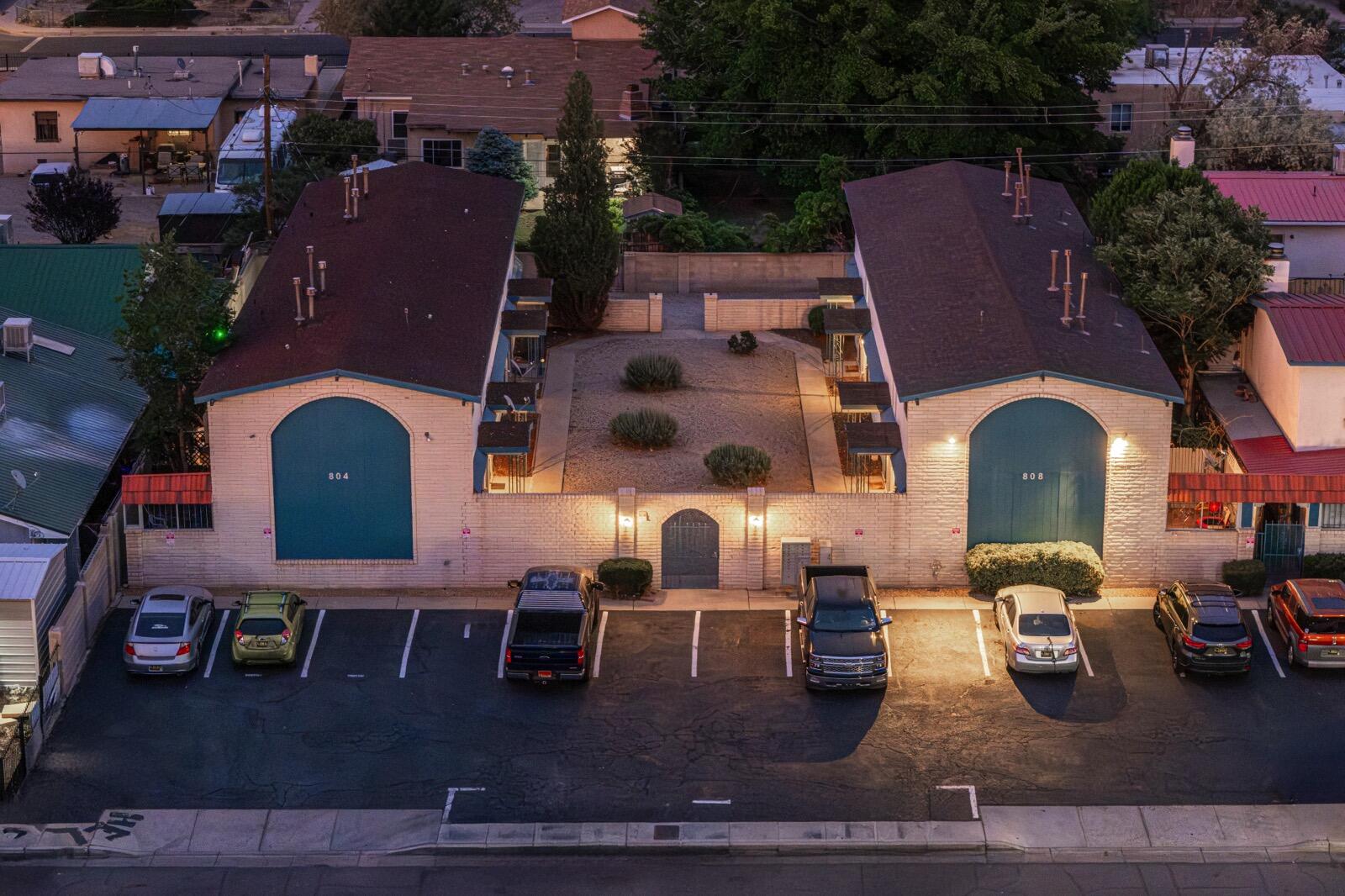 808 Ortiz Drive SE 