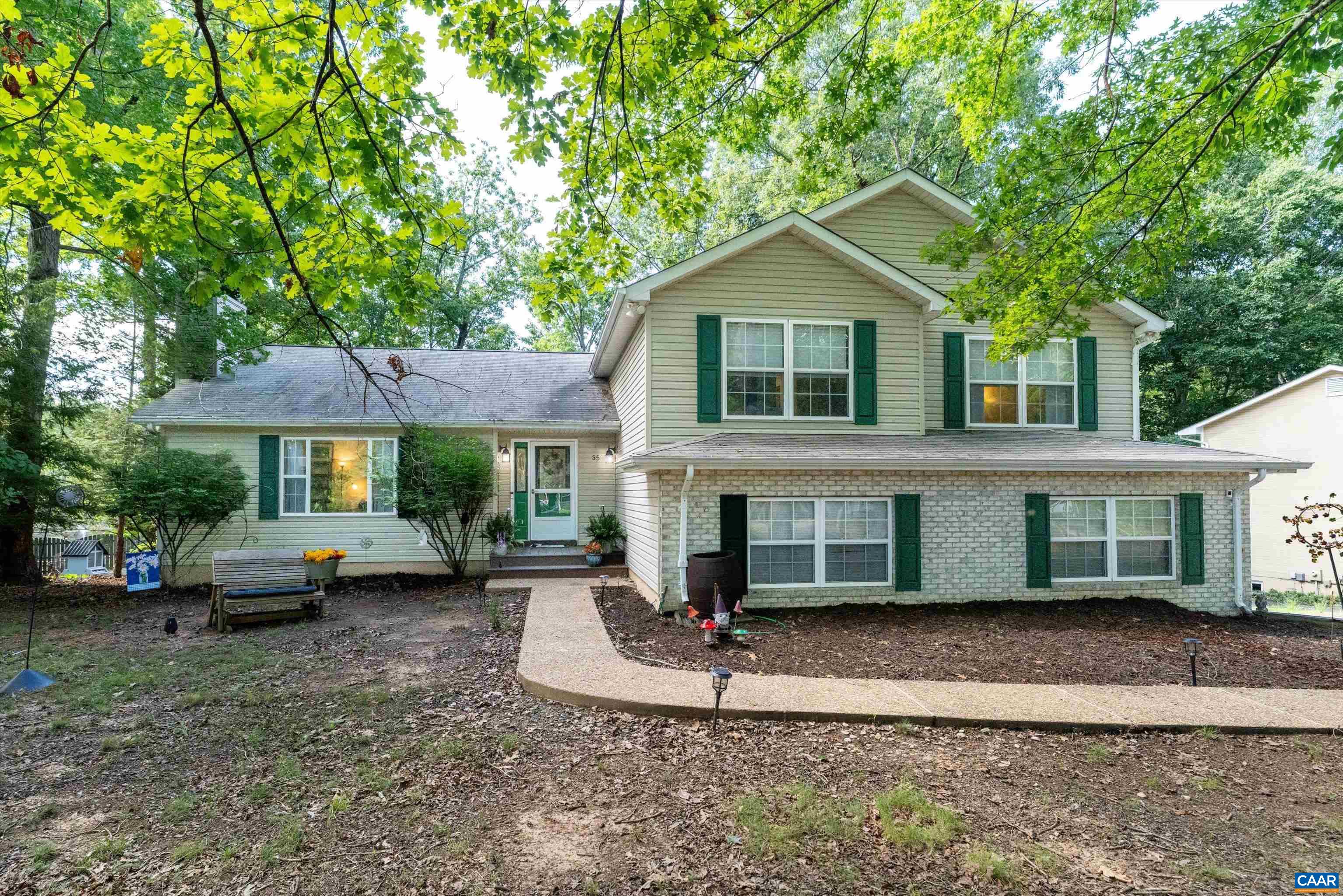 35 WOODLAWN DR, Palmyra, VA 22963