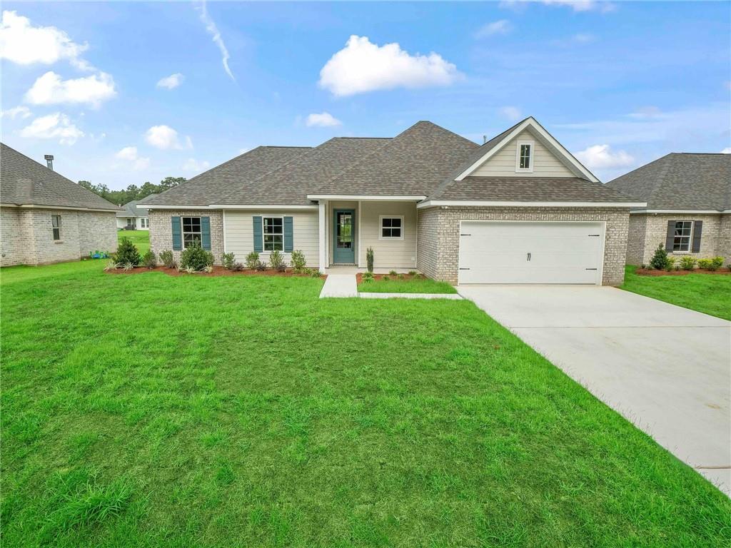 1st image of 72657 Robindale Dr, Covington, LA 70435 | MLS# 2571769
