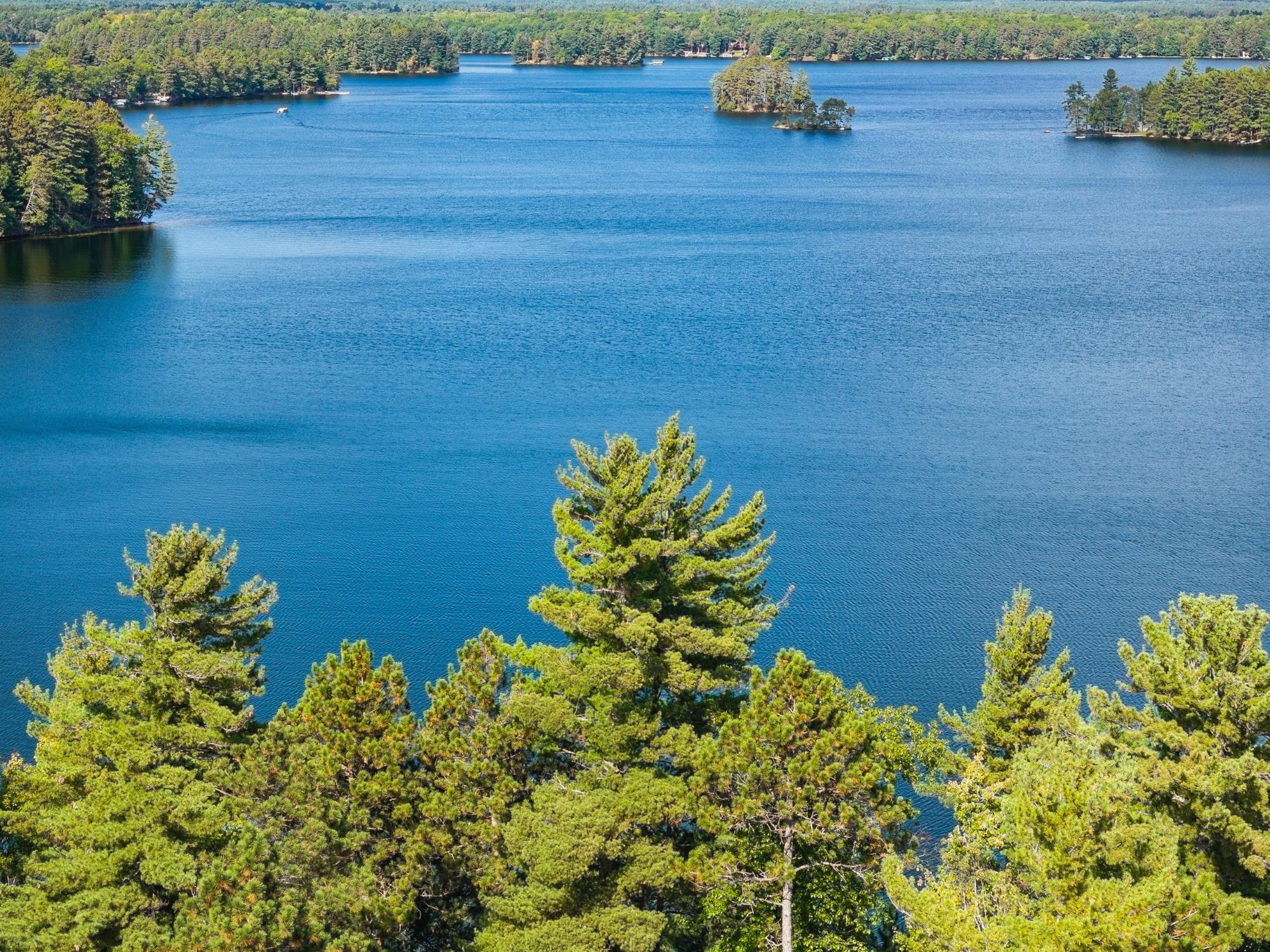 Kawaguesaga Lake Property 10150 Cove Rd Photo 4