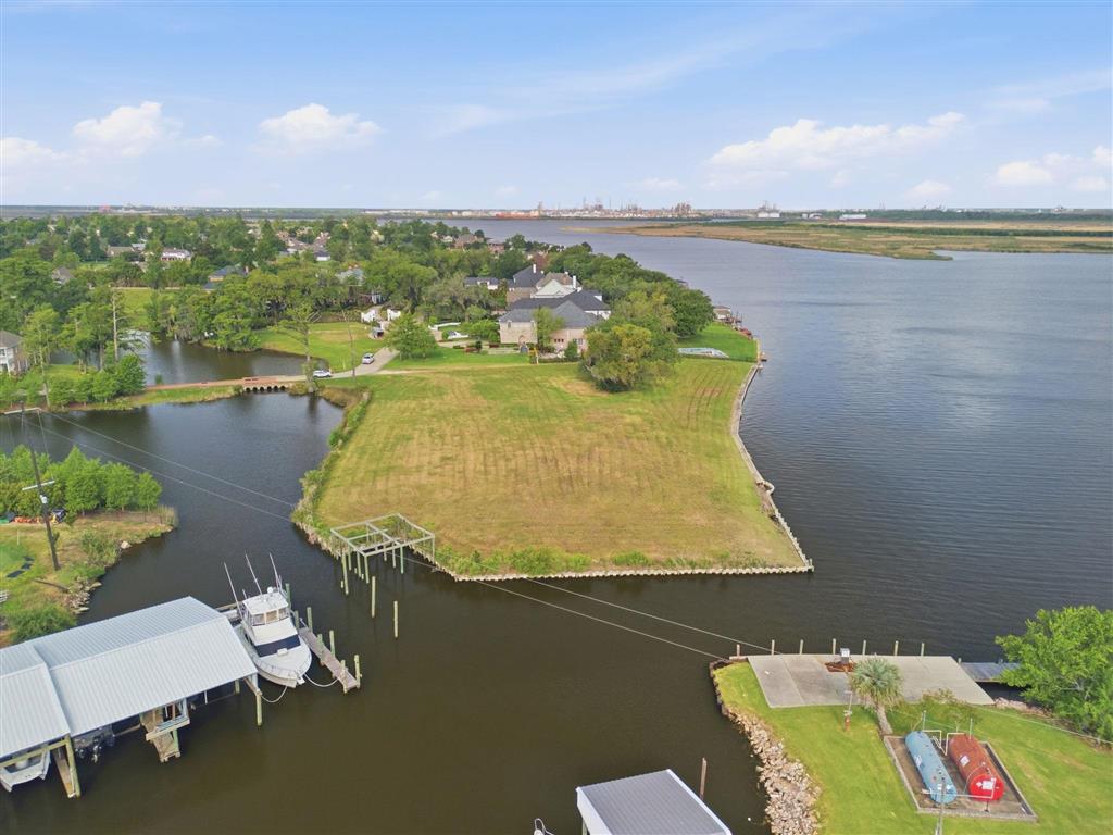 4729 E Cypress Landing Drive — photo 2