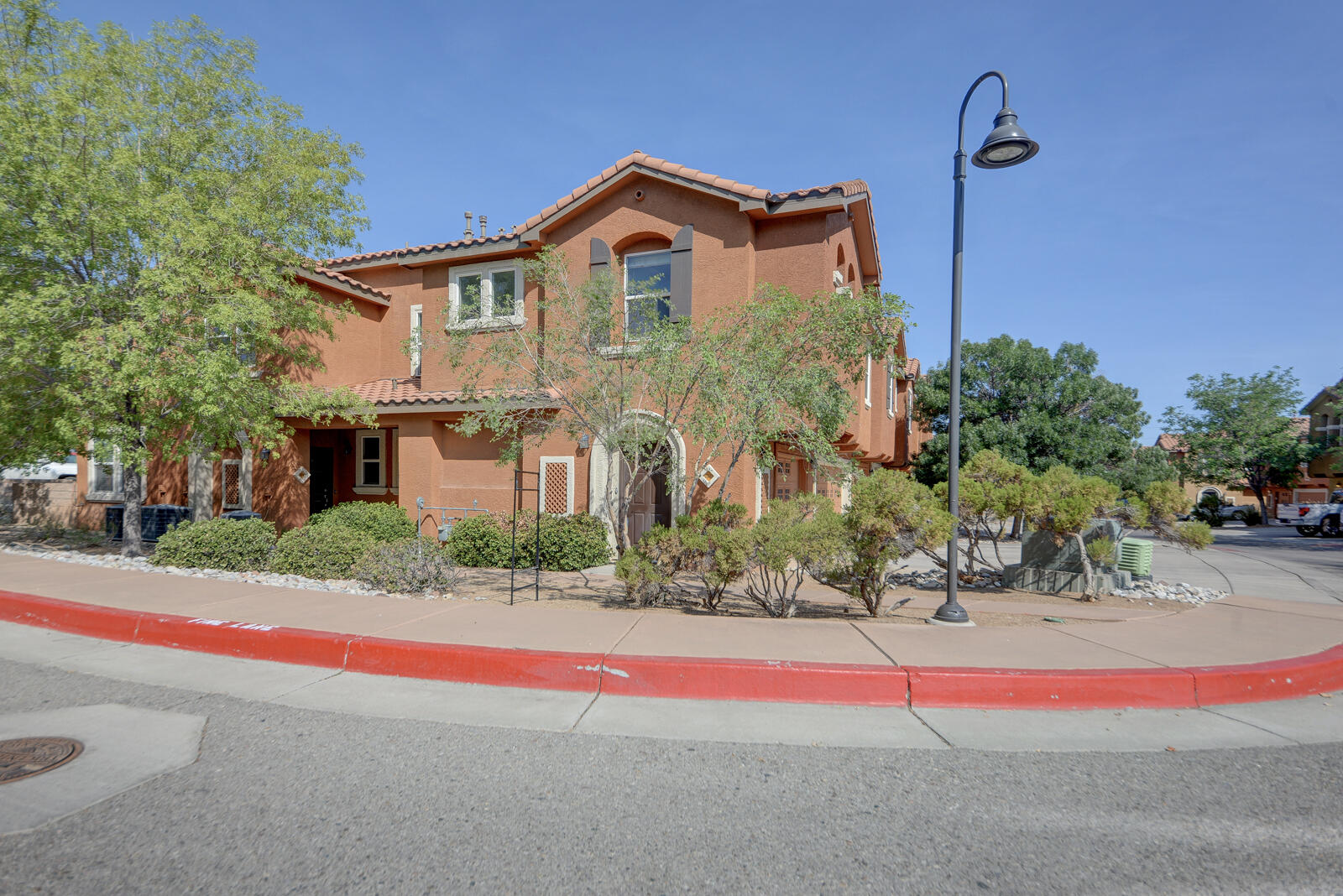 3rd image of 601 Menaul Blvd Ne #UNIT 2201, Albuquerque, NM 87107 | MLS# 1108890