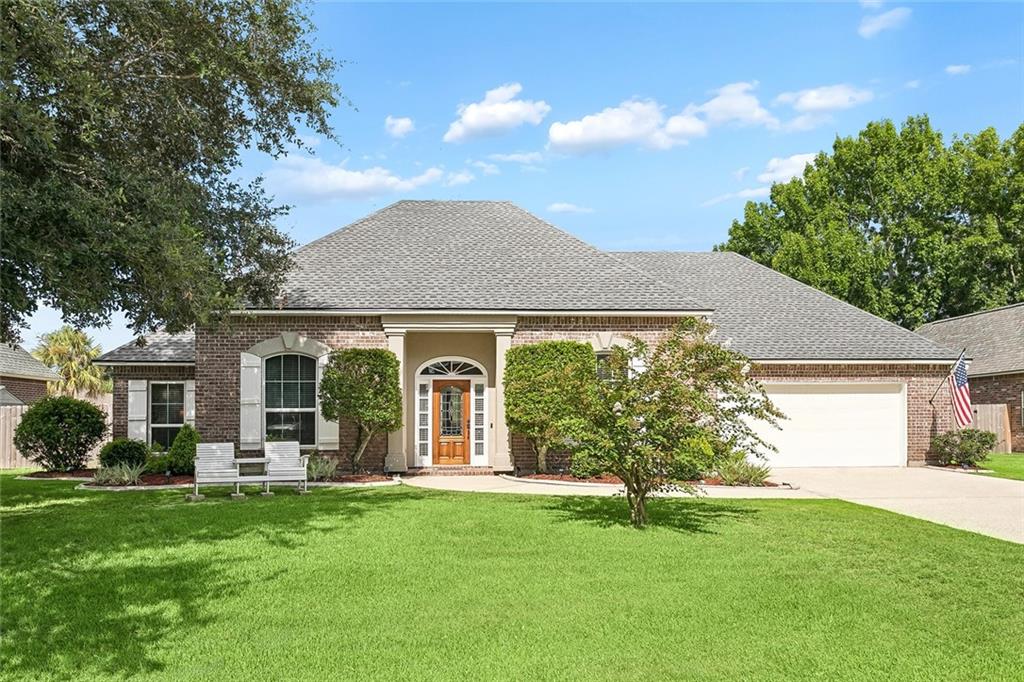 2nd image of 856 Sweet Bay Dr, Mandeville, LA 70448 | MLS# 2568860