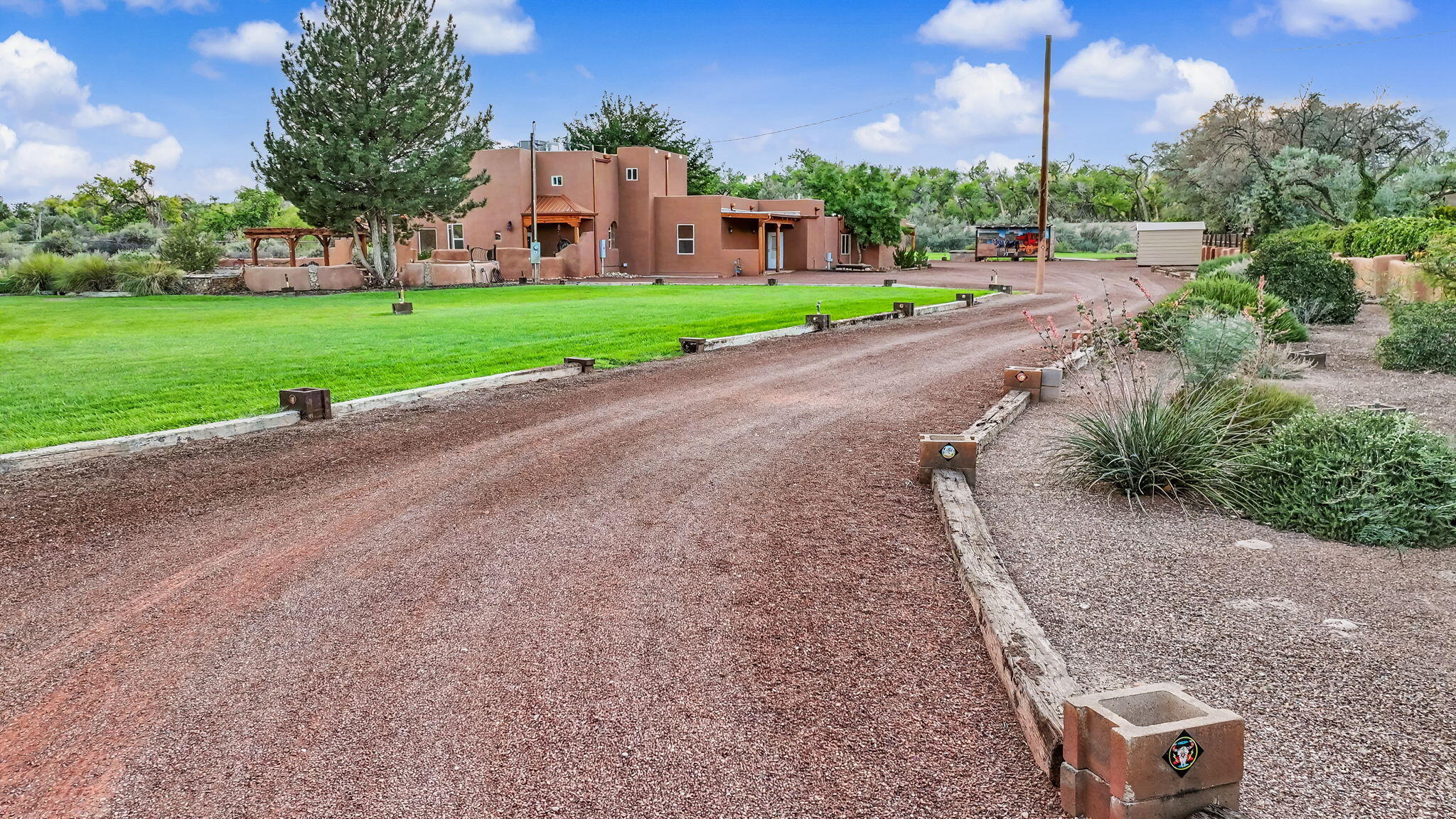 Photo 2 of Single family home for sale at 80 Calle Vista Grande, Bernalillo, NM 87004 | MLS# 1108917 | Listing updated on 2026-09-26