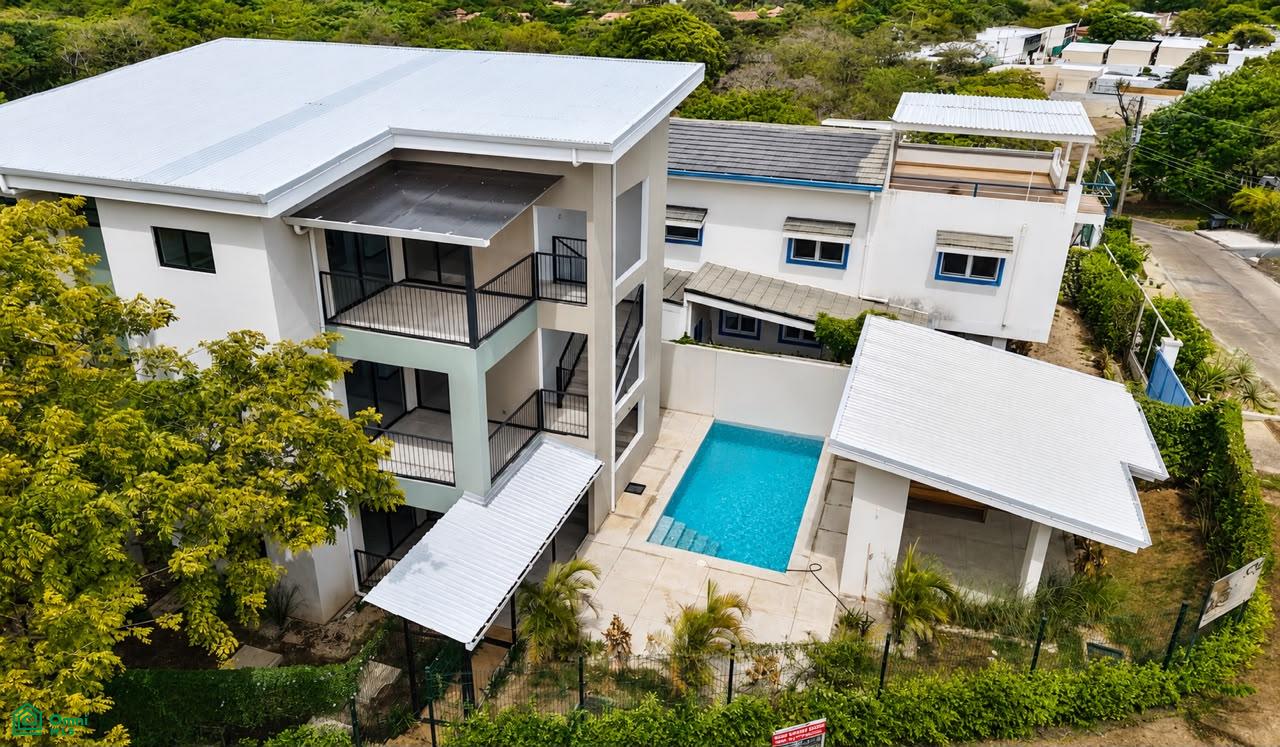 2 bed Condo For Sale in Tamarindo, Guanacaste - 1