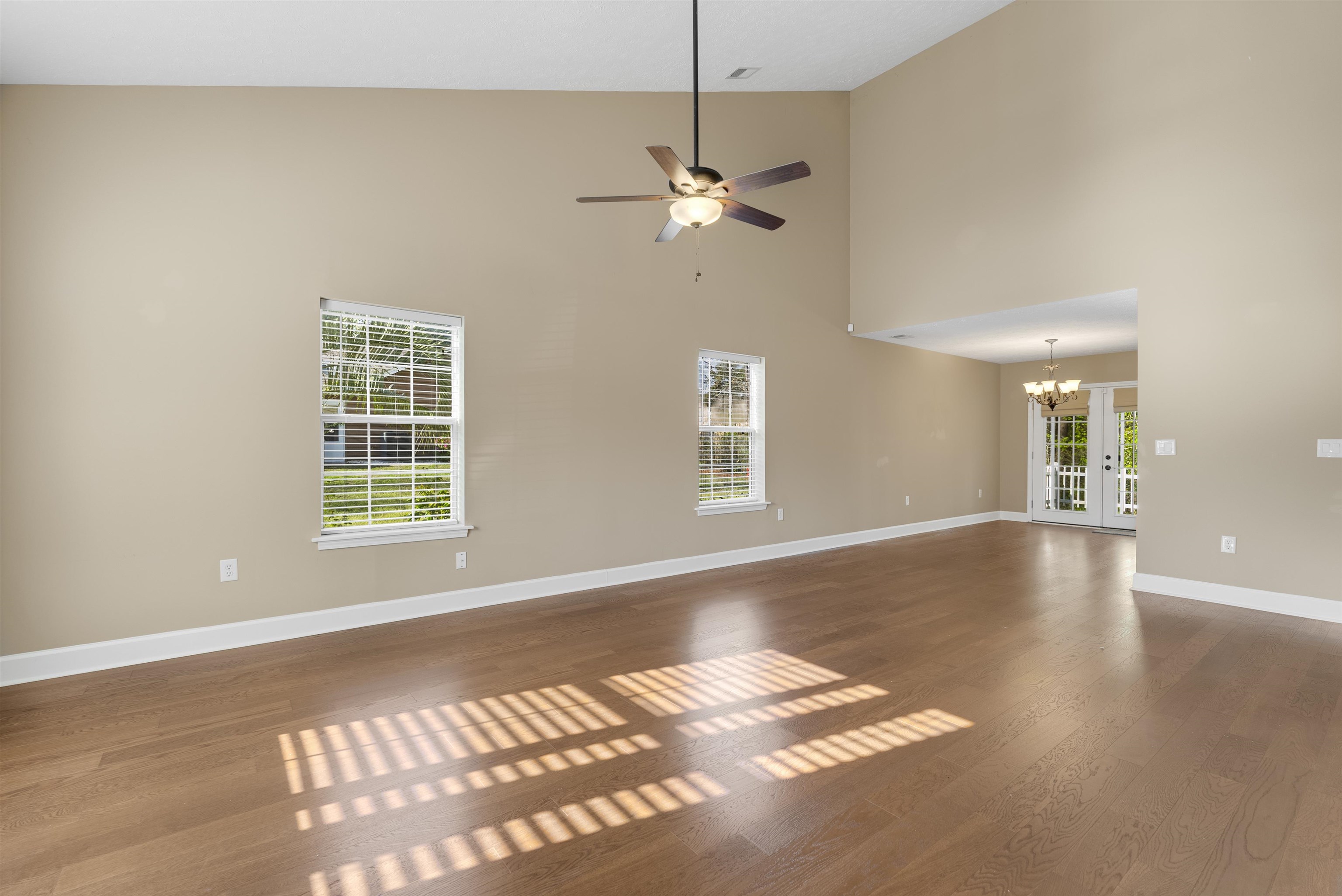5th image of 4533 Greenbriar Dr, Little River, SC 29566 | MLS# 2619878