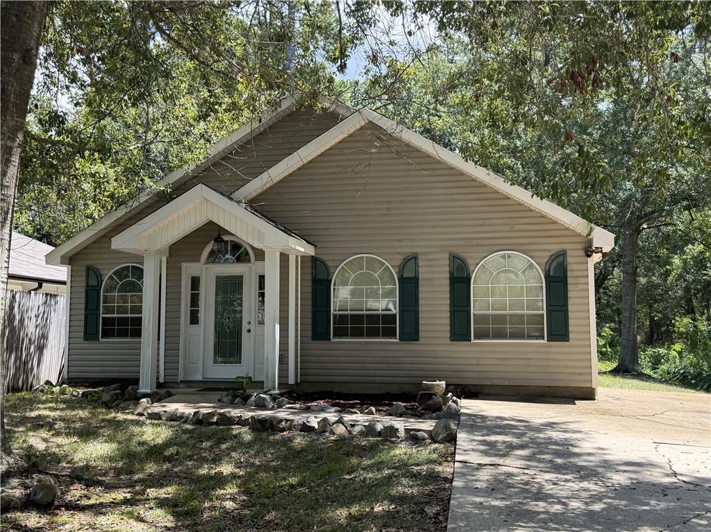 1st image of 3696 City Dr, Slidell, LA 70458 | MLS# 2563568
