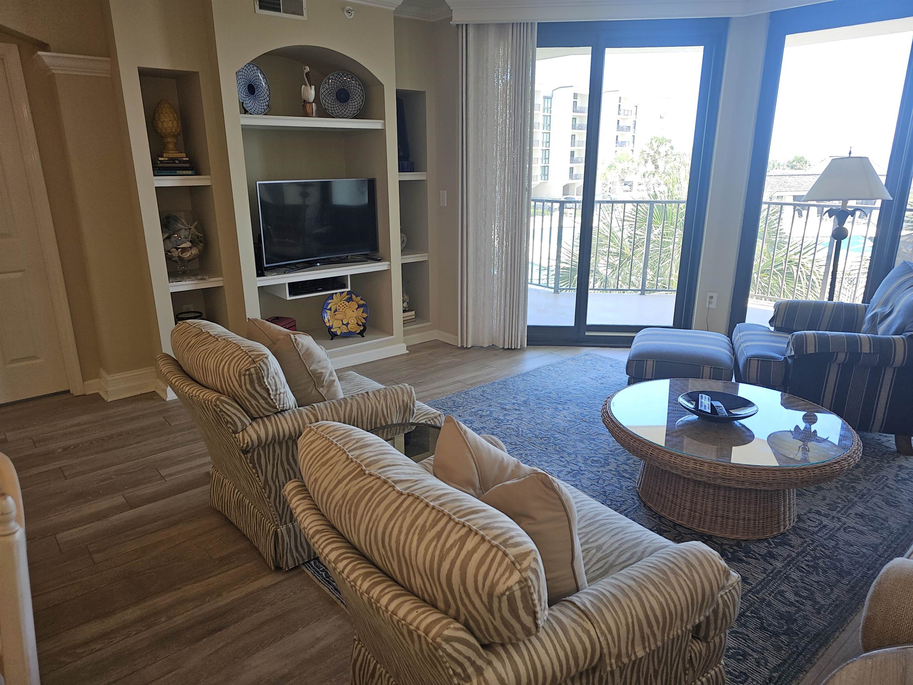 371 Dunes Dr. 