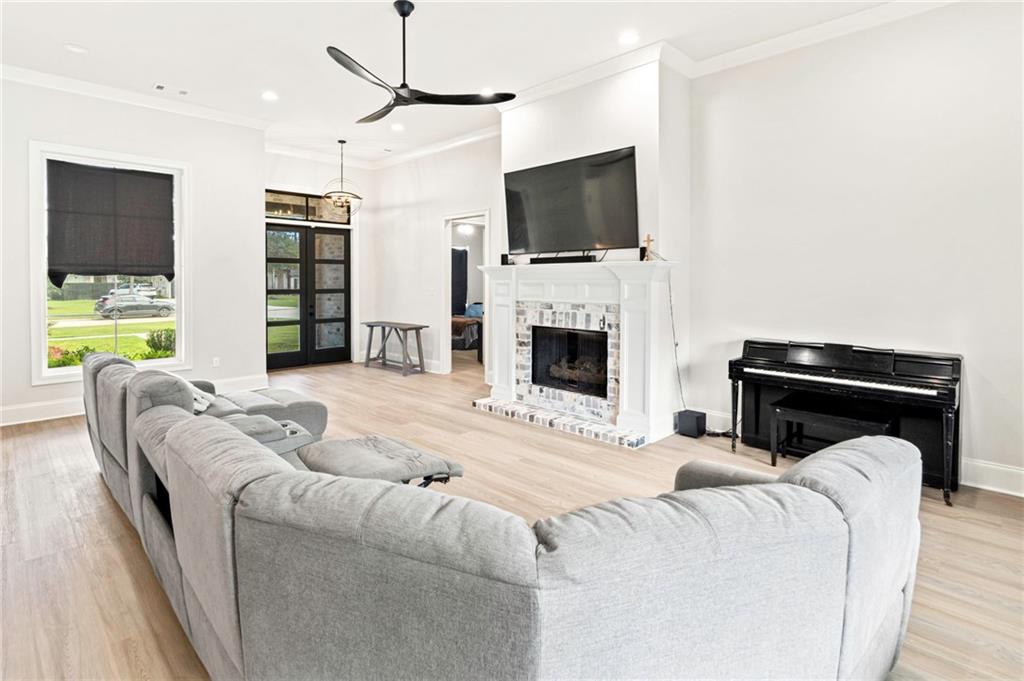 Photo 3 of Single family home for sale at 117 Mossy Swamp Ln, Slidell, LA 70461 | MLS# 2572073 | Listing updated on 2026-09-19