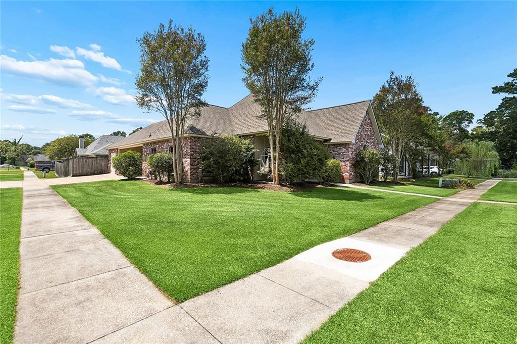 Photo 2 of Single family home for sale at 12517 Brittany Ct, Walker, LA 70785 | MLS# 2571759 | Listing updated on 2026-09-09