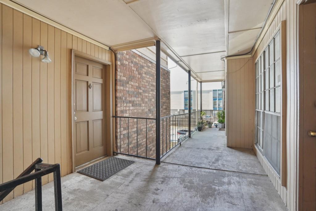 2nd image of 3320 N Arnoult Rd #231, Metairie, LA 70002 | MLS# 2571989