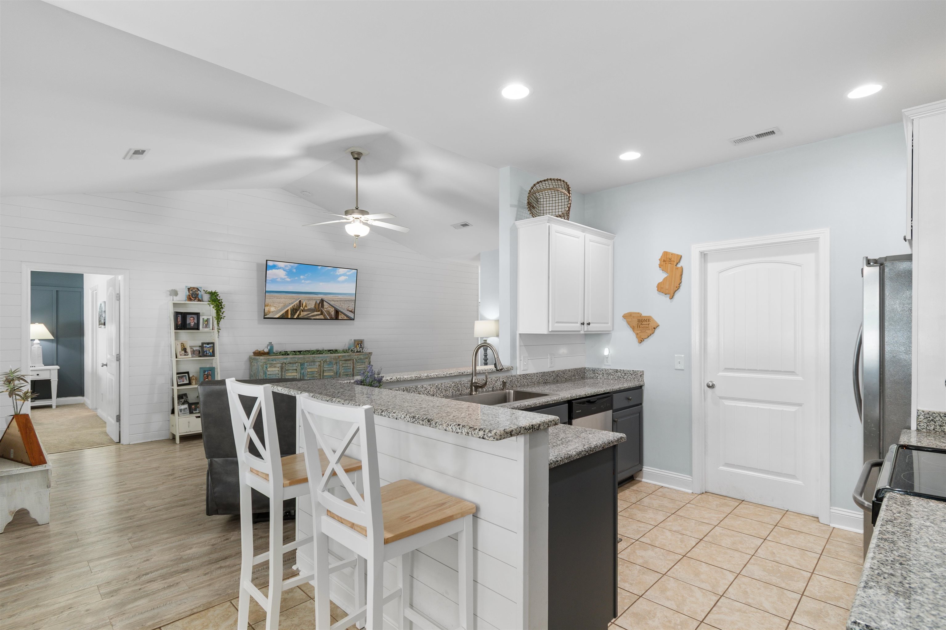 344 Clearwater Dr. 