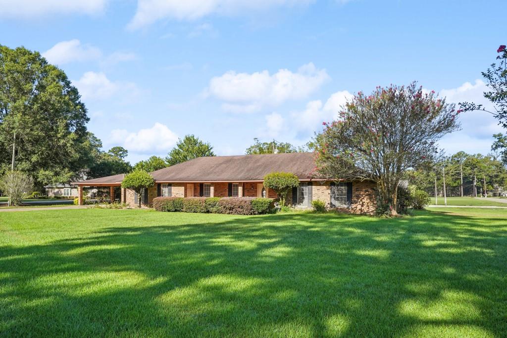 2nd image of 807 Courtney Dr, Amite, LA 70422 | MLS# 2571437