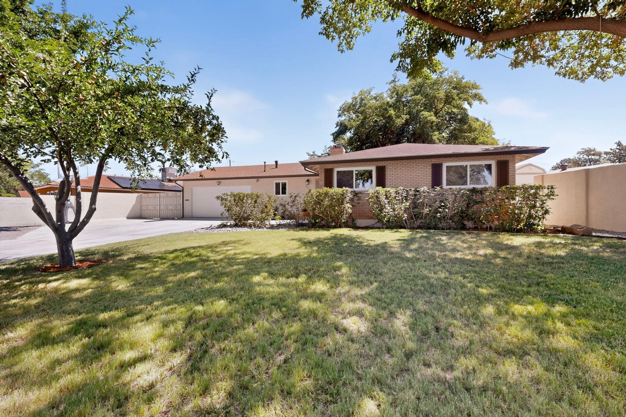 Photo 1 of Single family home for sale at 6317 Mossman Pl Ne, Albuquerque, NM 87110 | MLS# 1109042 | Listing updated on 2026-09-14