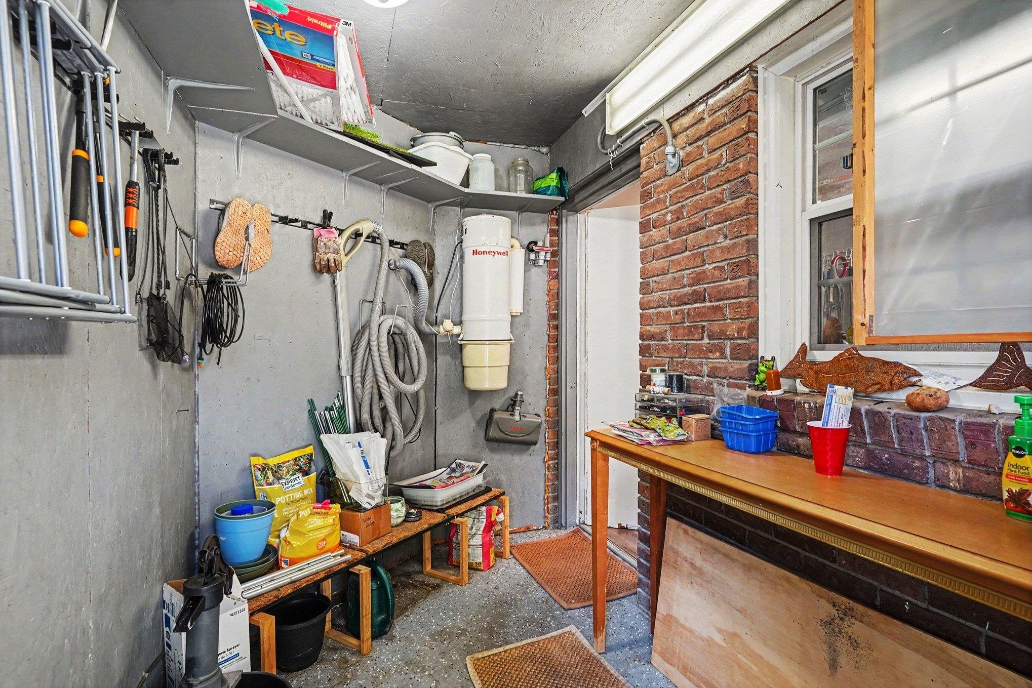 2620013 | Photo 30