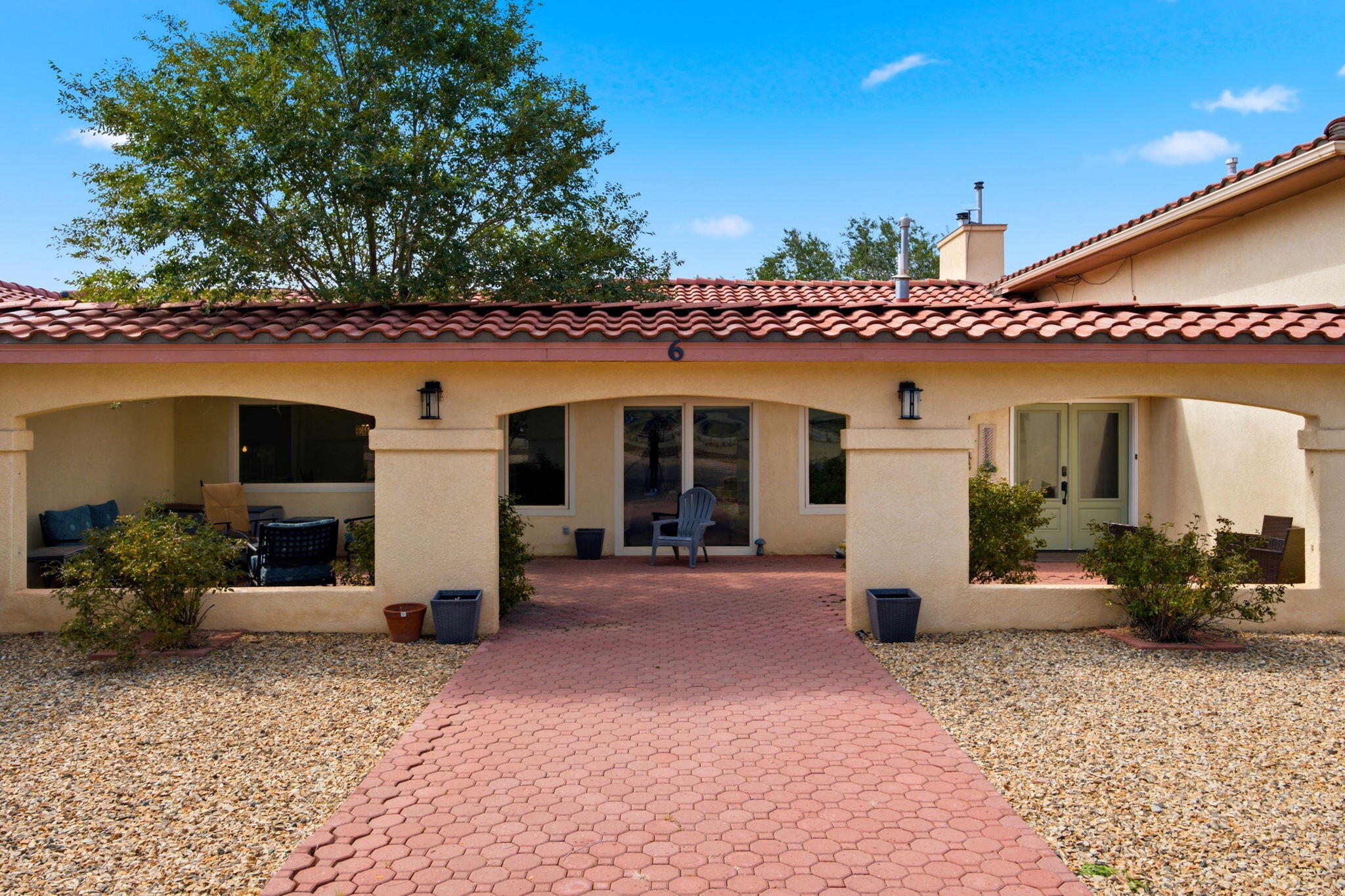 Photo 3 of Single family home for sale at 6 Autumnwood Ct, Edgewood, NM 87015 | MLS# 1109049 | Listing updated on 2026-10-21