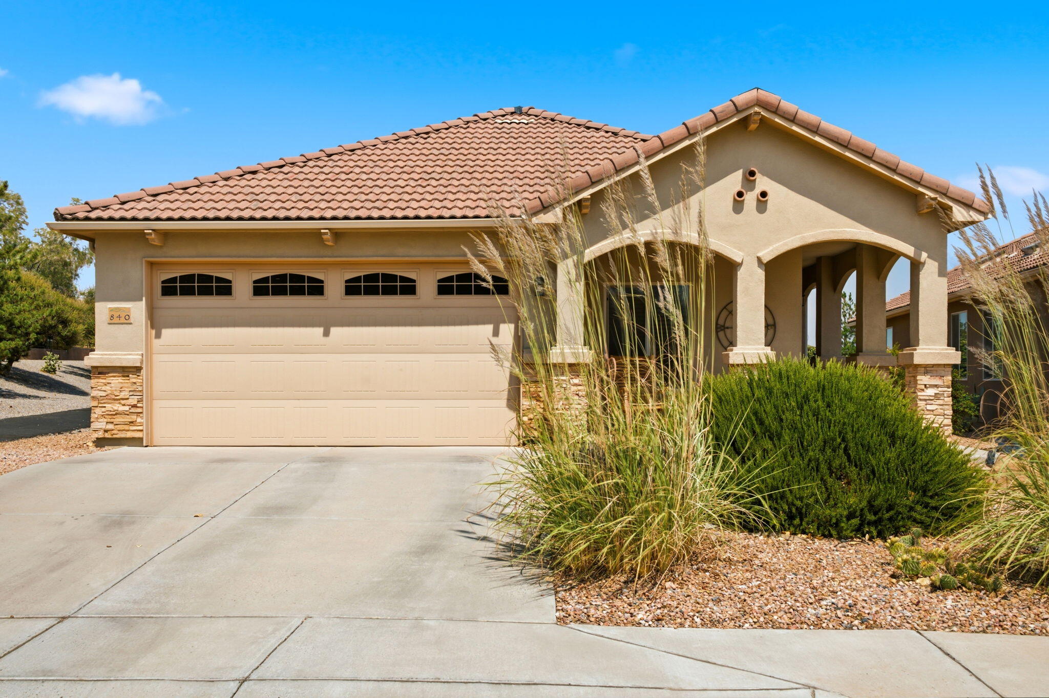 Photo 1 of Single family home for sale at 840 Cottonwood Cir, Bernalillo, NM 87004 | MLS# 1109063 | Listing updated on 2026-09-29