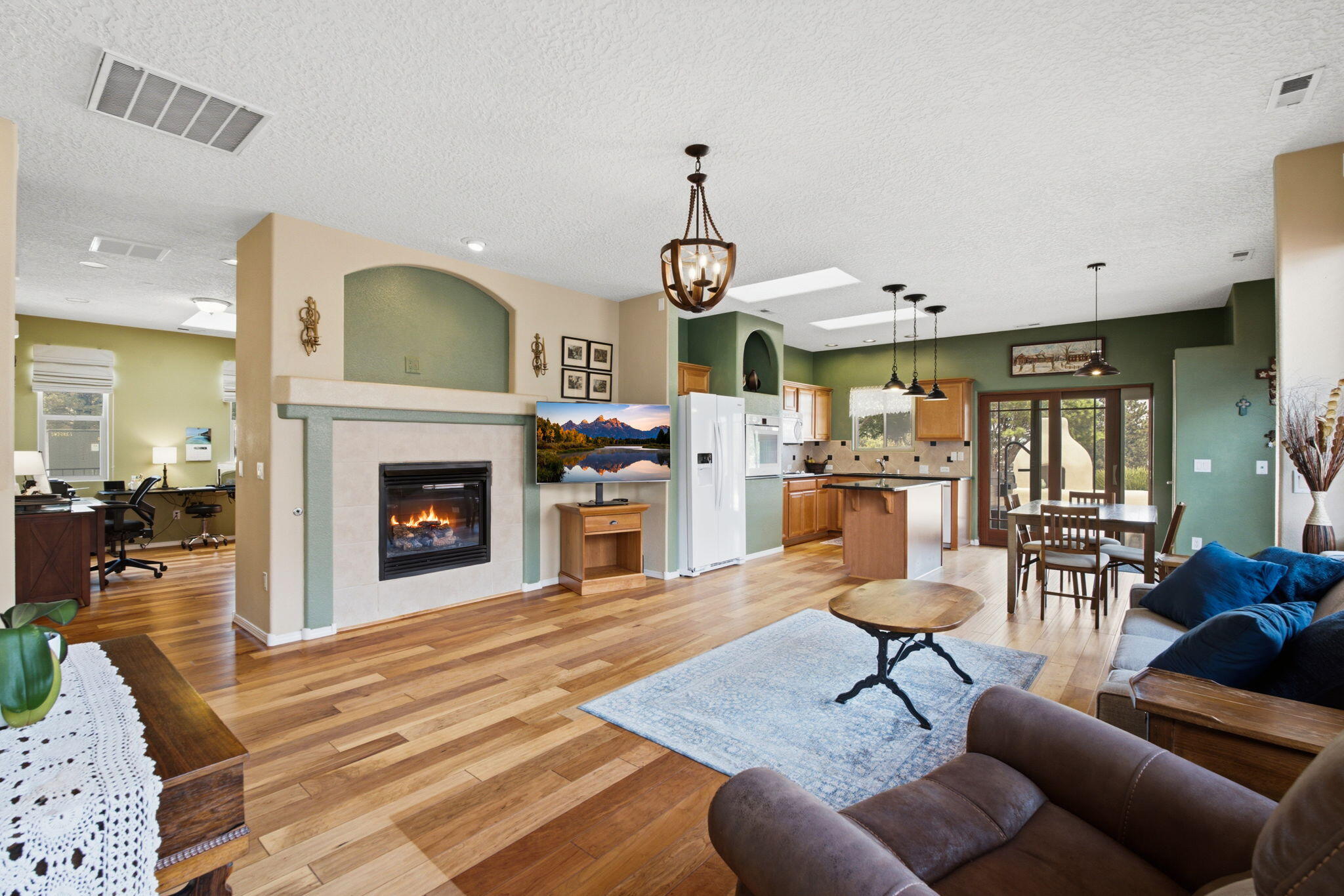 840 Cottonwood Circle 