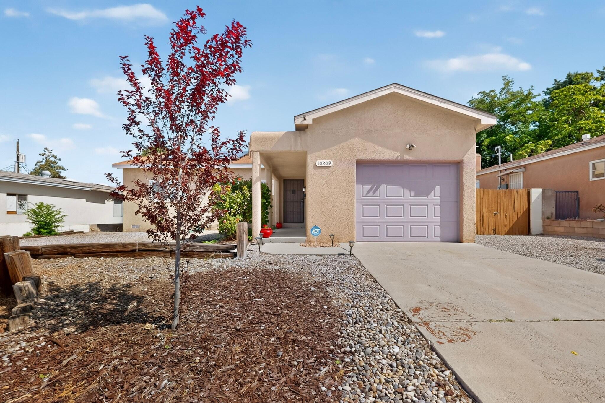 Photo 1 of Single family home for sale at 10209 Mesa Arriba Ave Ne, Albuquerque, NM 87111 | MLS# 1109075 | Listing updated on 2026-09-15