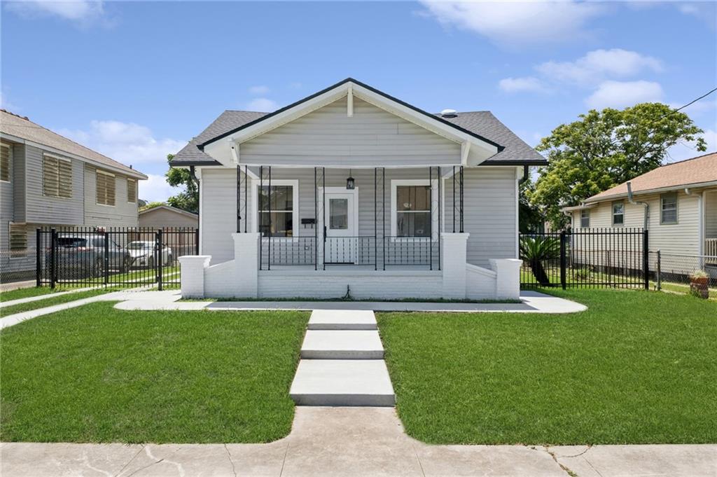 1st image of 2340 Wisteria St, New Orleans, LA 70122 | MLS# 2572269