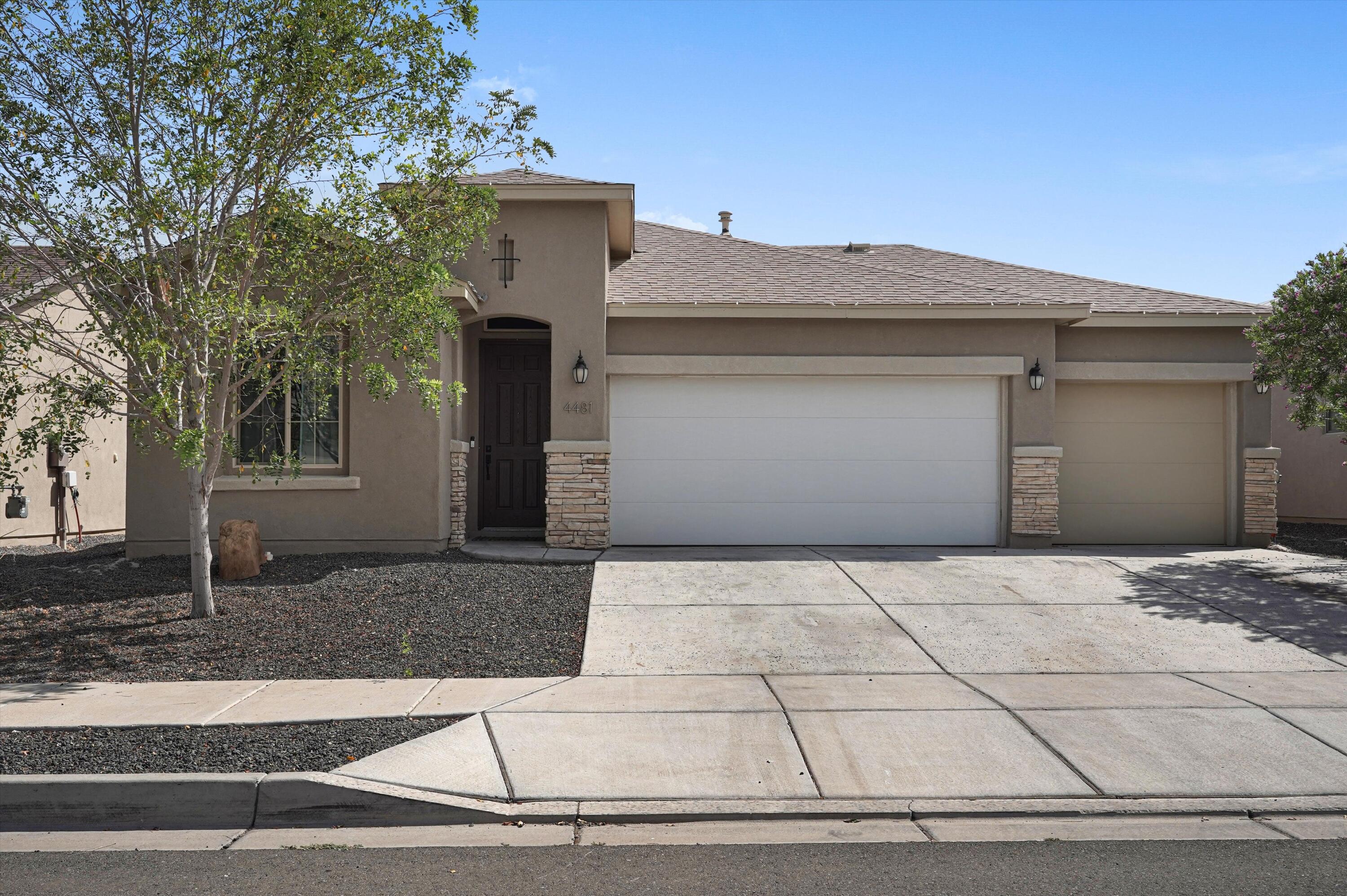 1st image of 4481 Bald Eagle Loop Ne, Rio Rancho, NM 87144 | MLS# 1109119