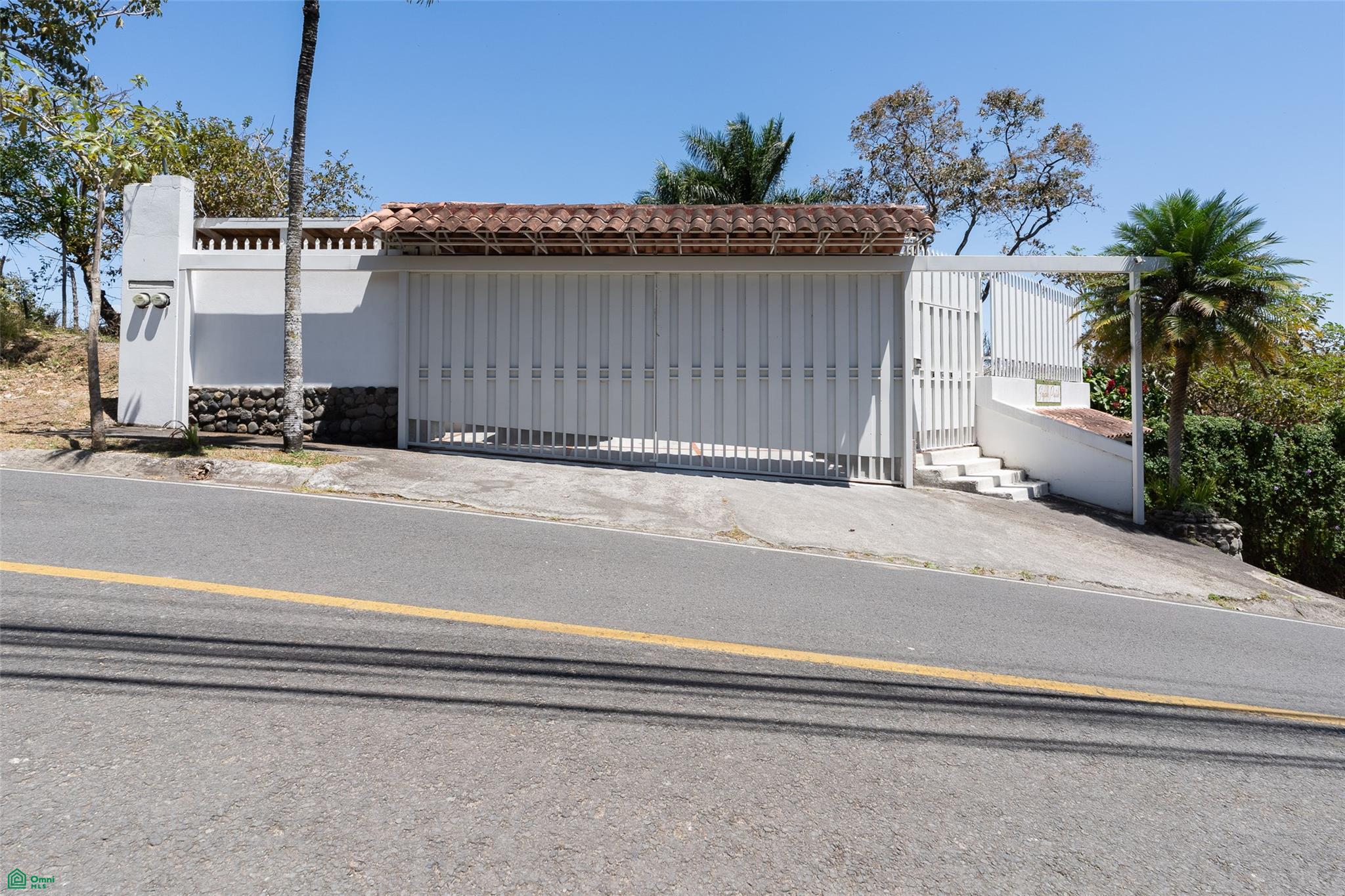 3 bed Single Family Homes For Sale in Escazú, San Jose - 1