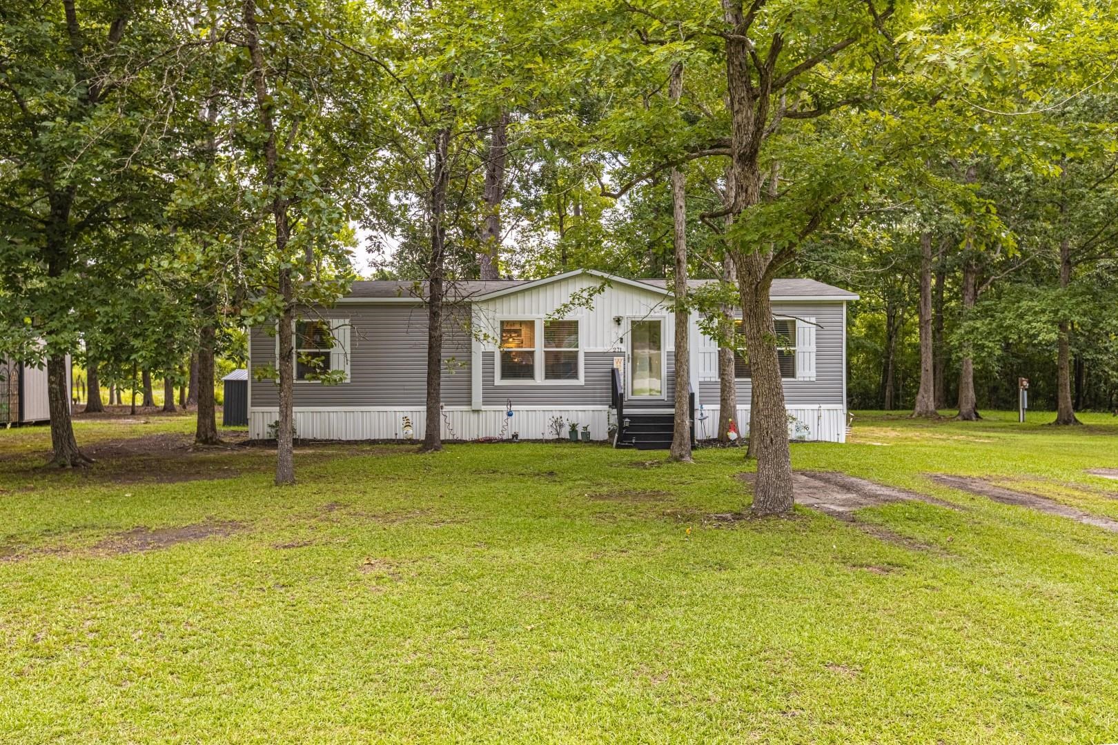 Photo 2 of Manufactured home for sale at 271 Williamson Lake Cir, Conway, SC 29526 | MLS# 2620178 | Listing updated on 2026-10-13