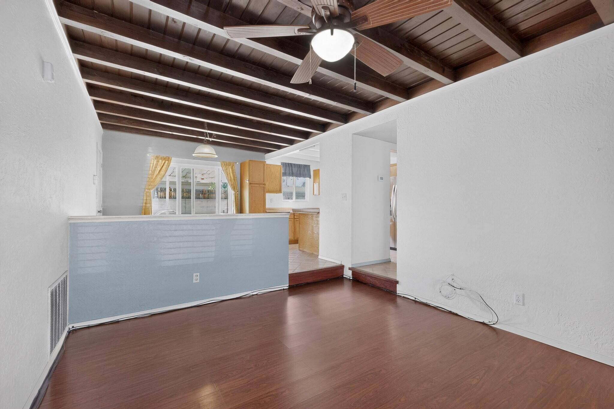 1108 Dorothy Street NE 