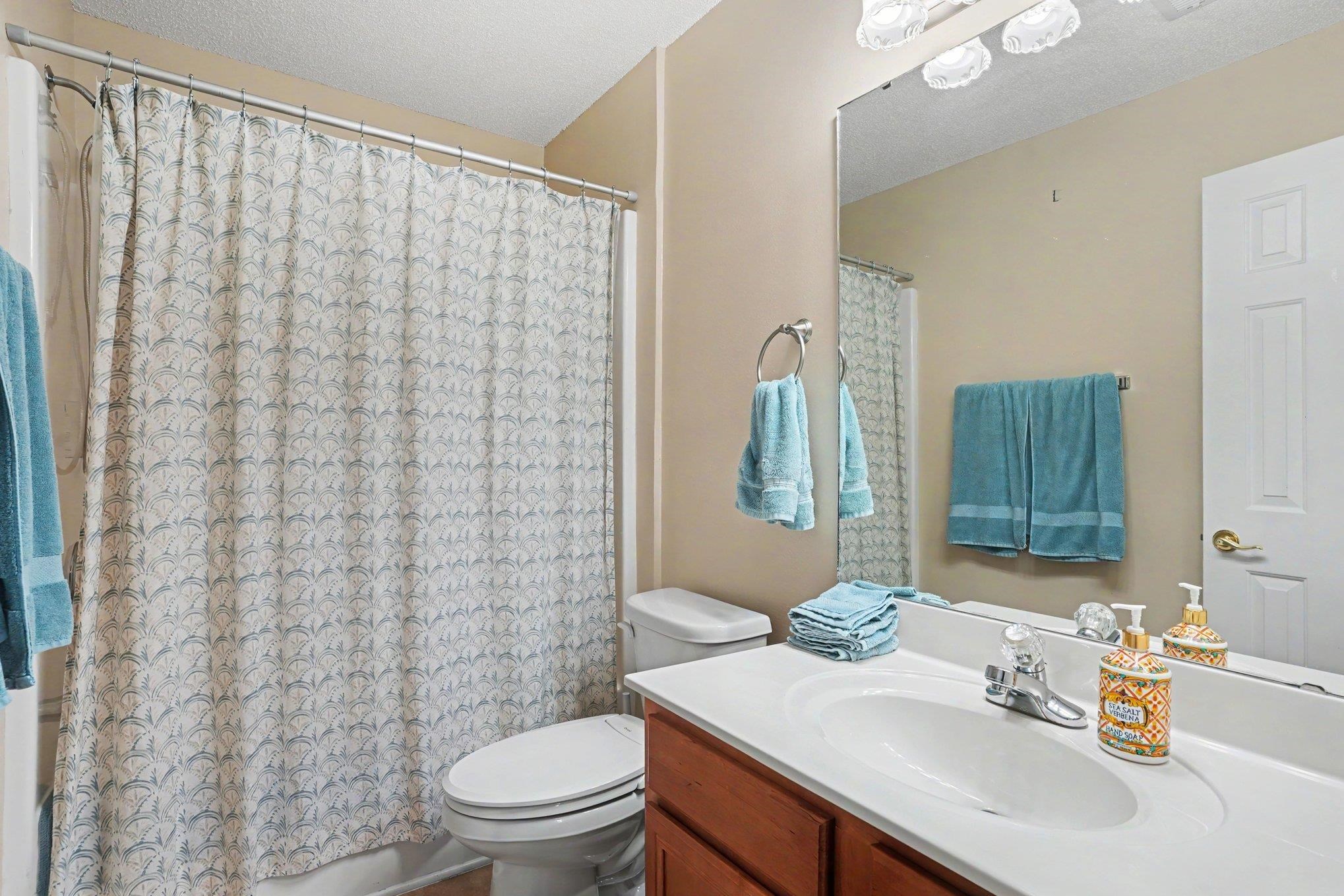 2620238 | Photo 25