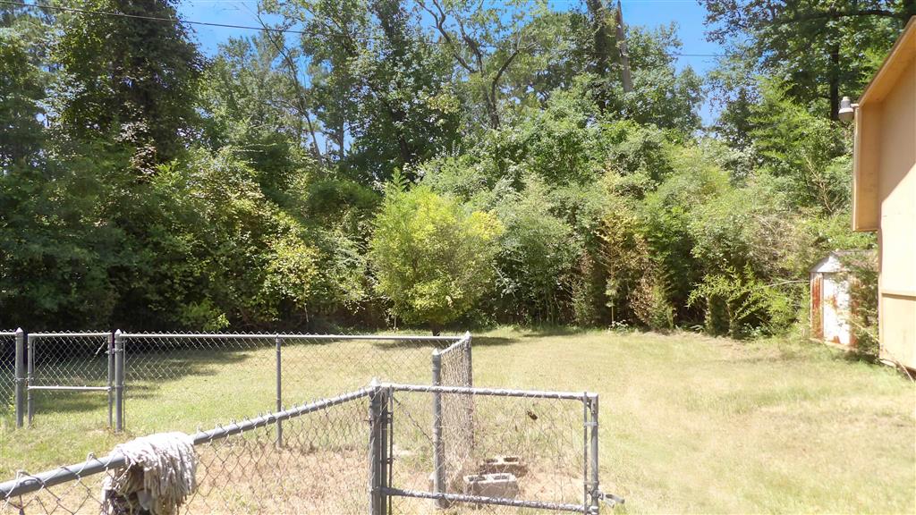 129 Country Club Circle — photo 4
