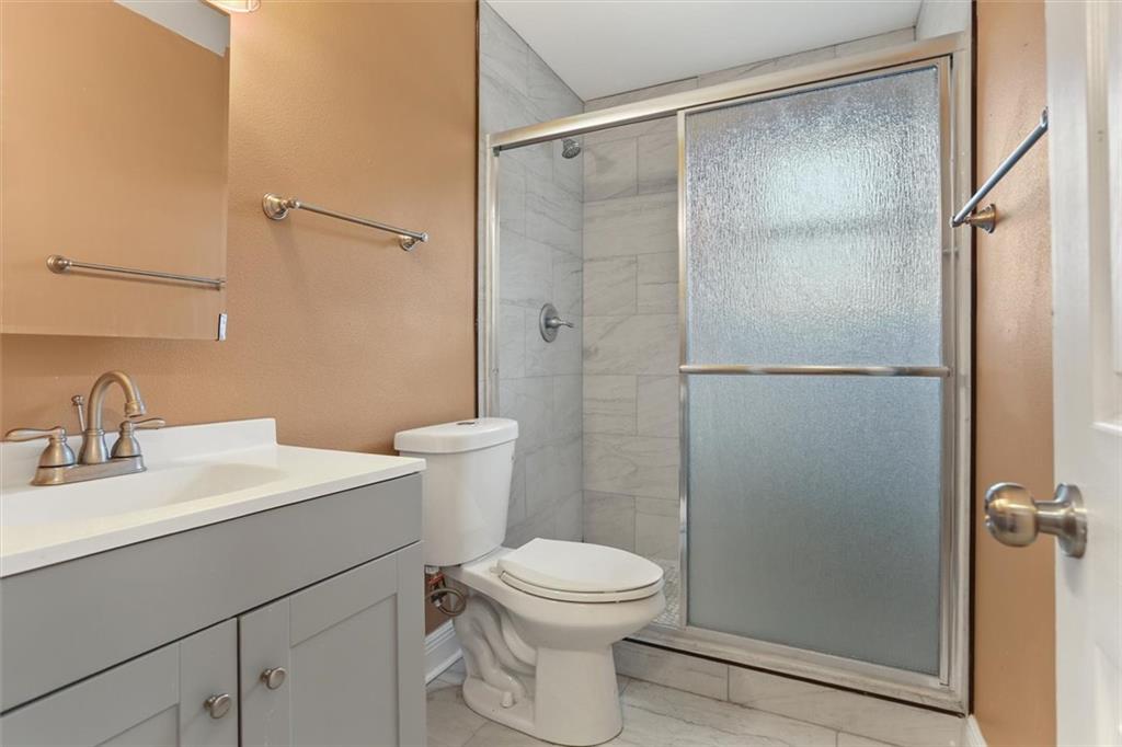 Listing Photo 5 - Condo for sale in building located at 1213 15 Alvar St, New Orleans, LA 70117