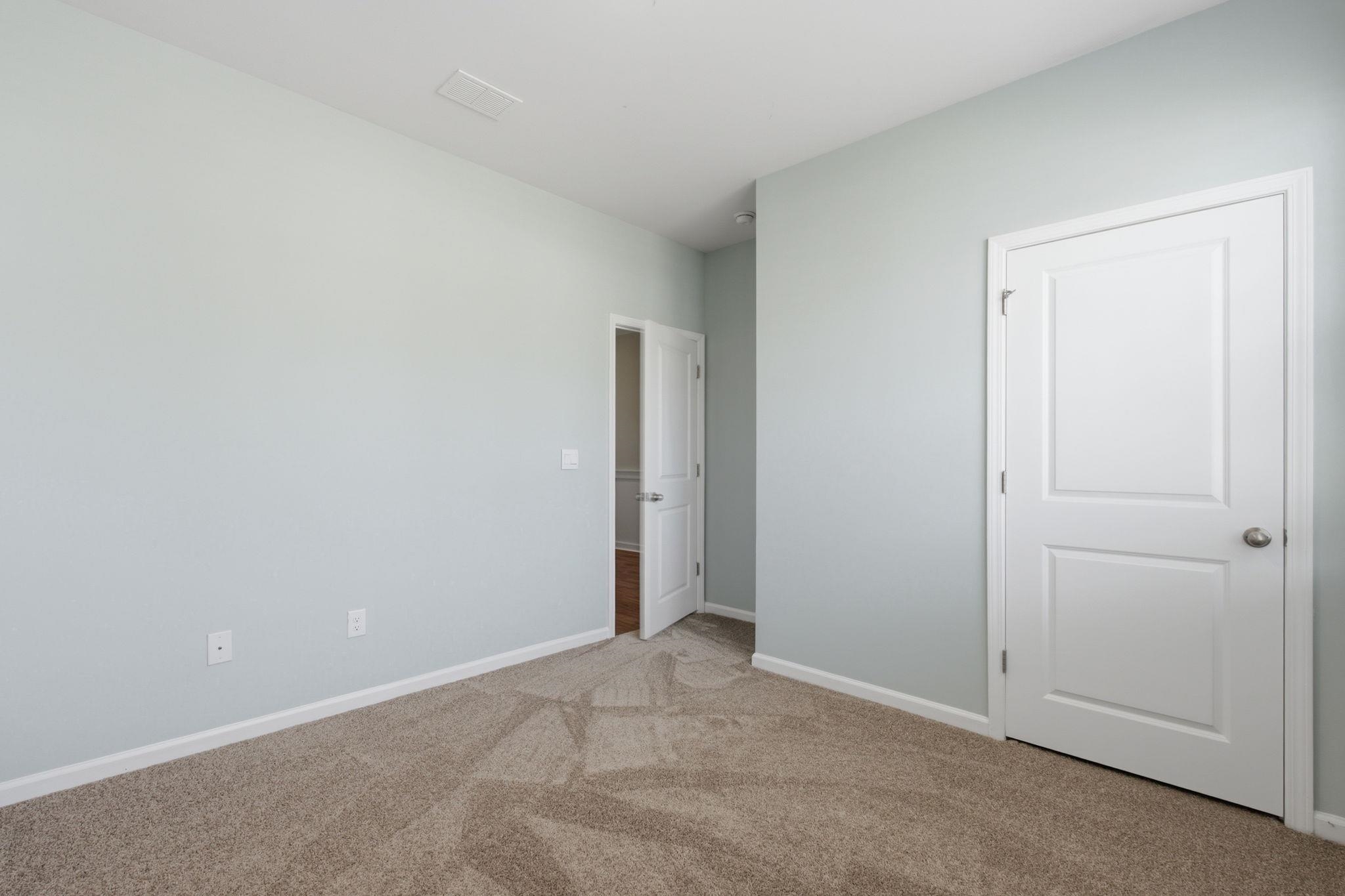 2620257 | Photo 24