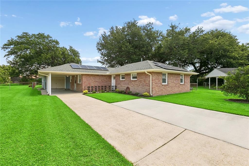 Photo 2 of Single family home for sale at 129 Celia Dr, Luling, LA 70070 | MLS# 2572601 | Listing updated on 2026-09-12