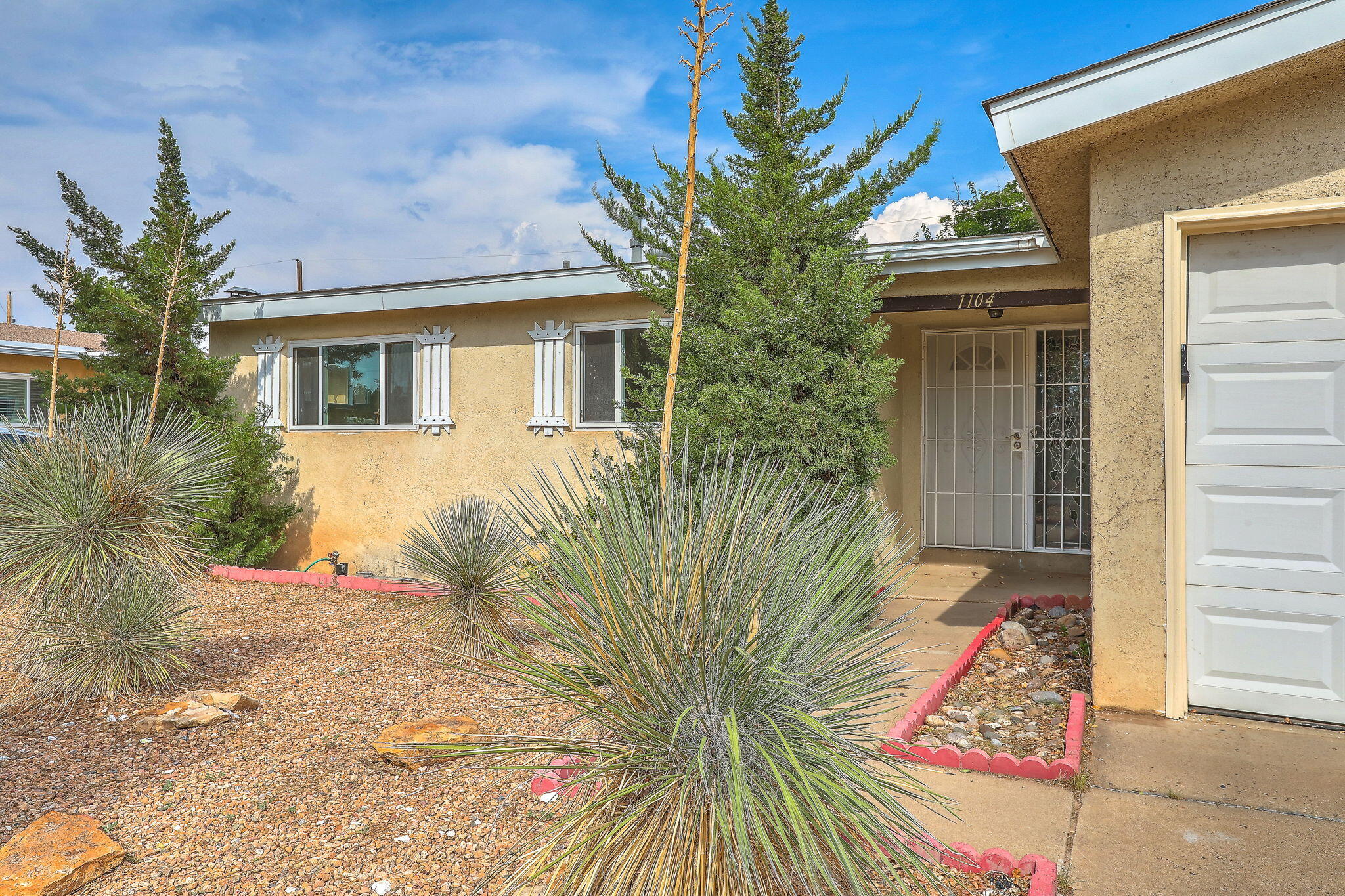 Photo 2 of Single family home for sale at 1104 Alcazar St Ne, Albuquerque, NM 87110 | MLS# 1109276 | Listing updated on 2026-09-18