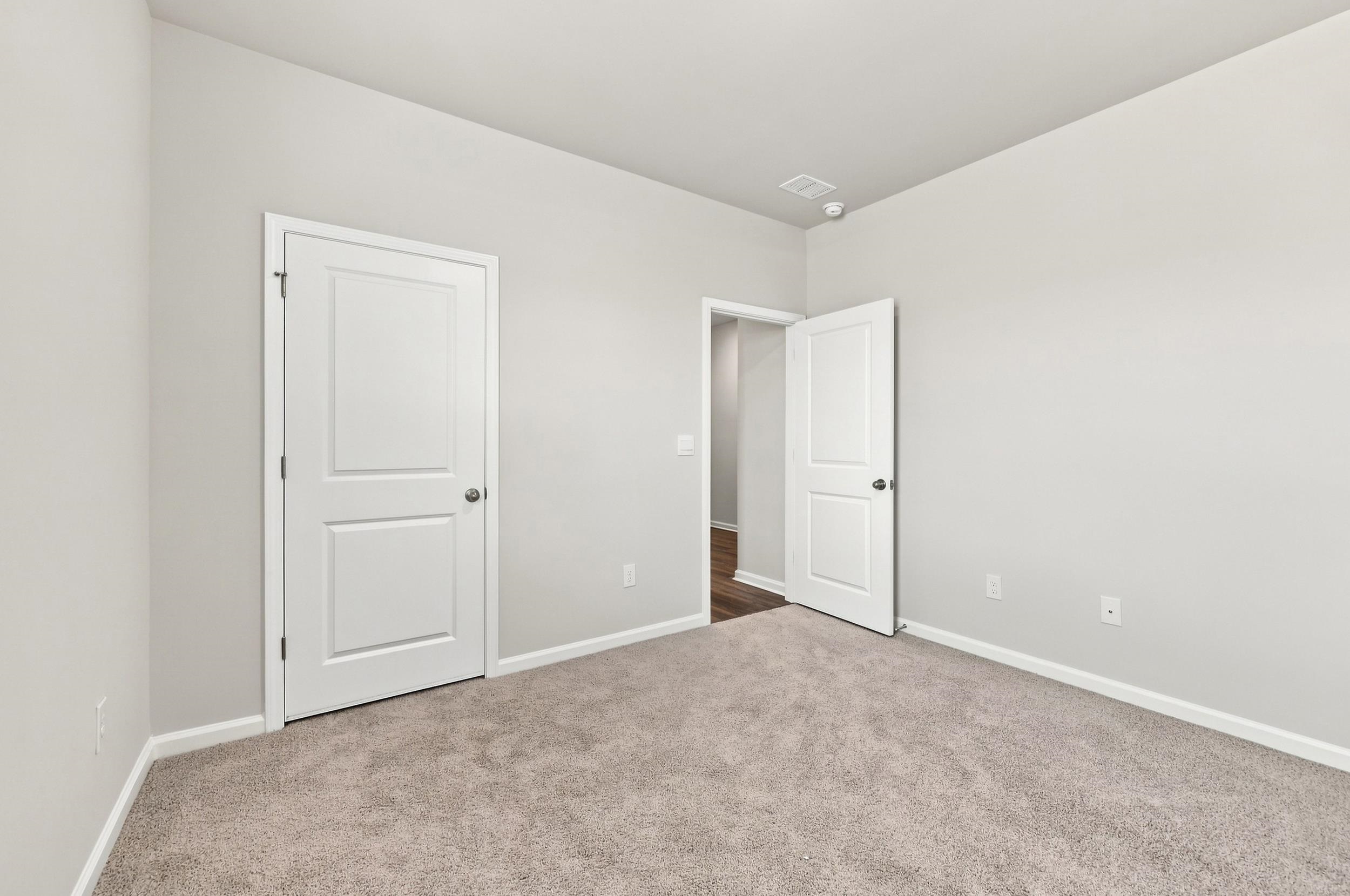 2620396 | Photo 29