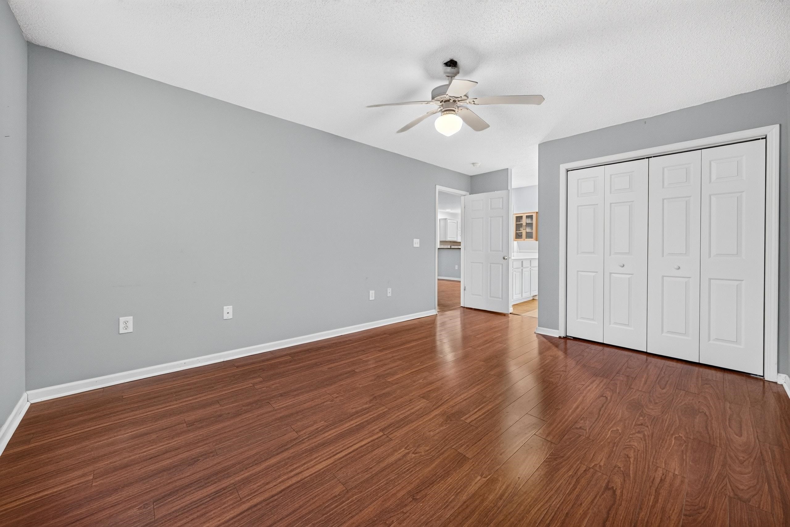 2620490 | Photo 22